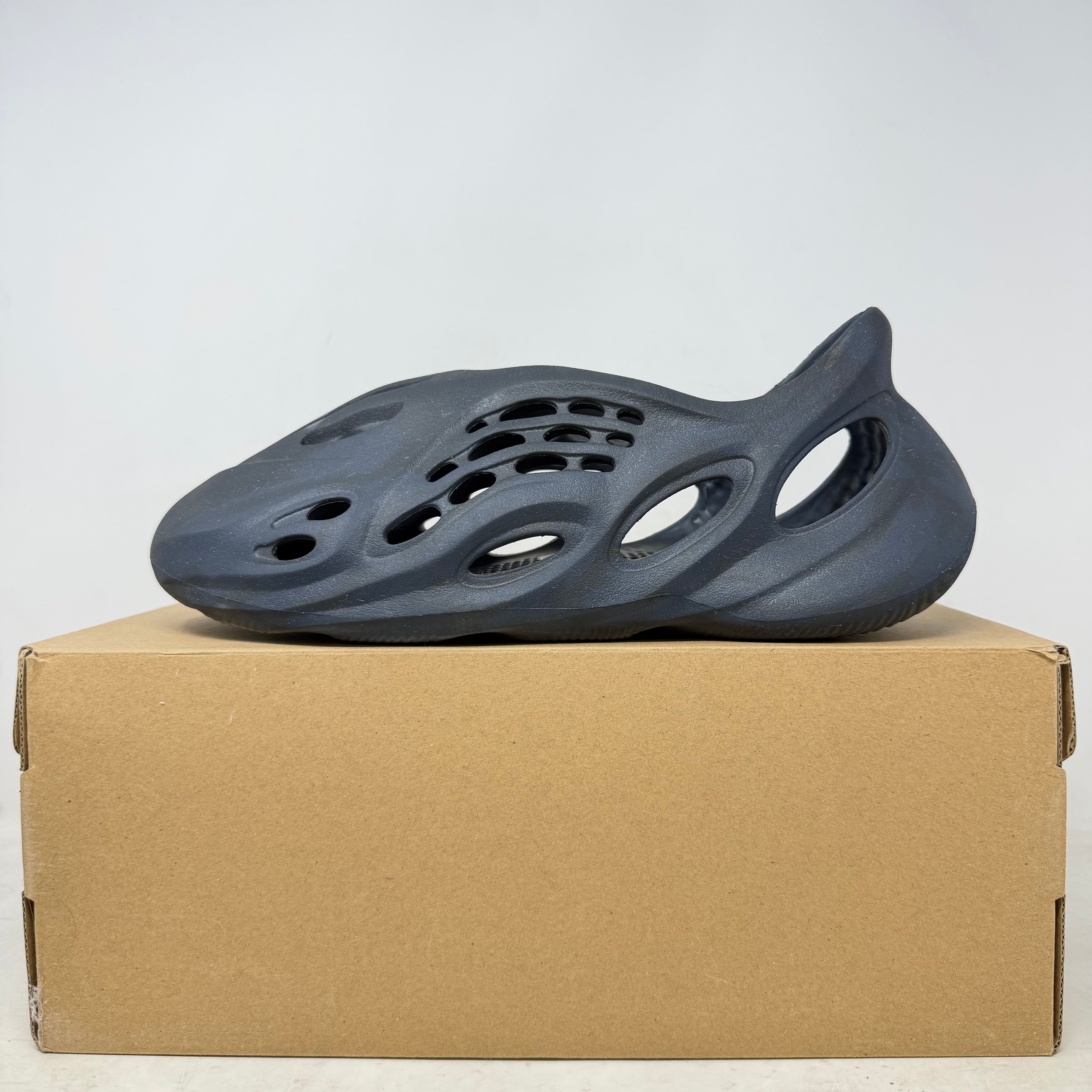 adidas Yeezy Foam RNNR Mineral Blue