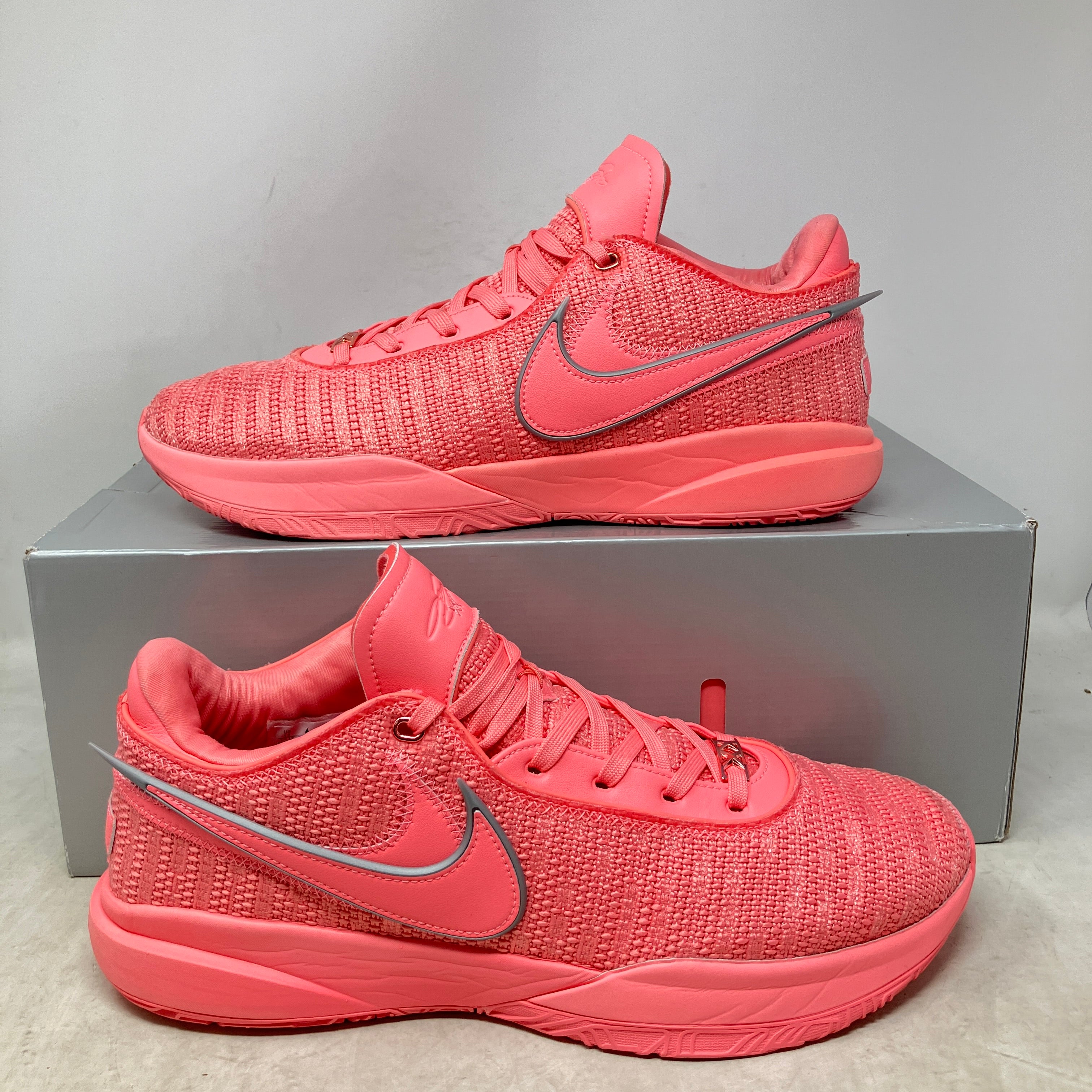 Nike LeBron 20 Pink Diamond