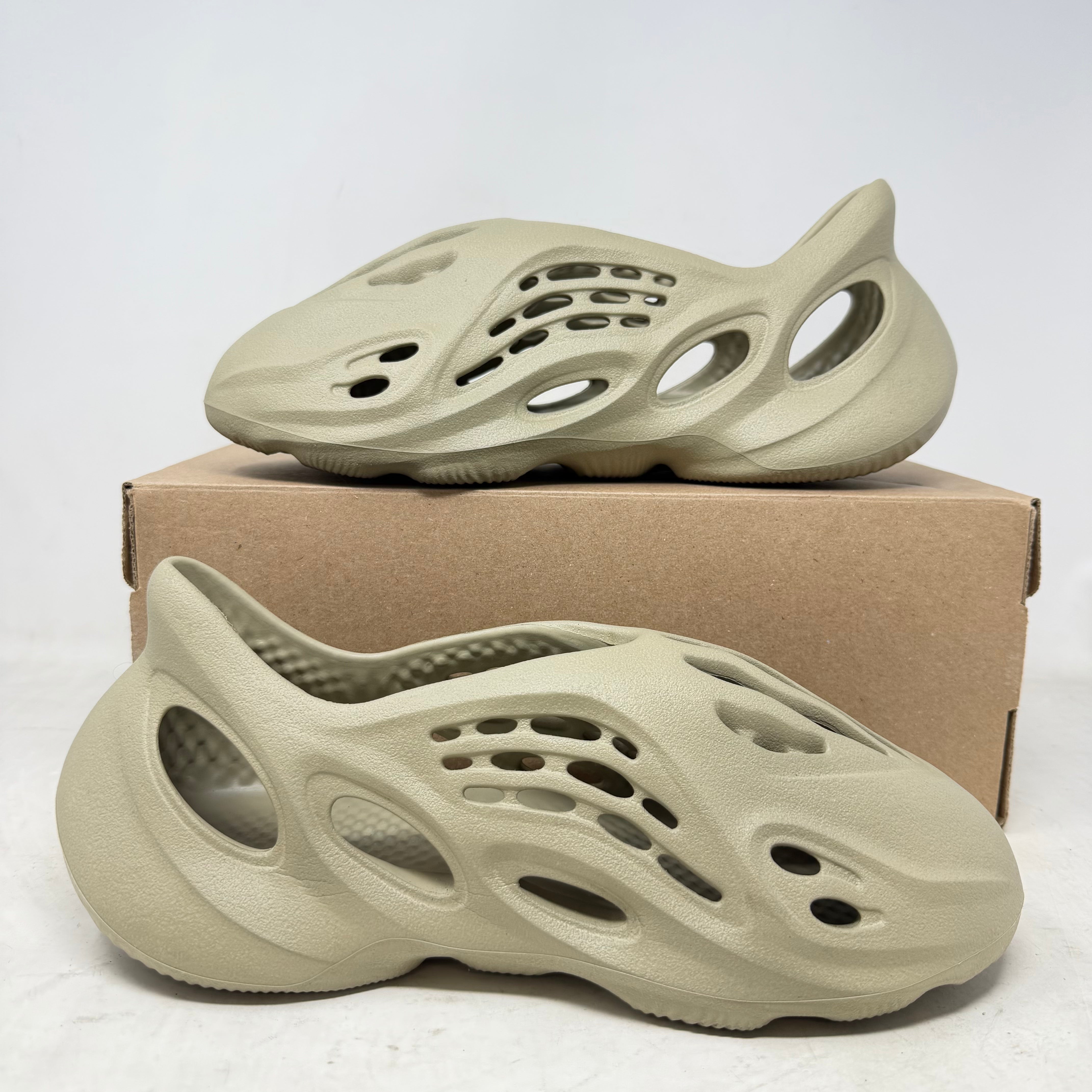 adidas Yeezy Foam RNR Stone Salt
