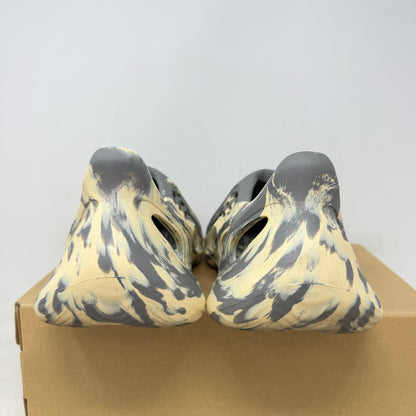 adidas Yeezy Foam RNNR MXT Moon Gray