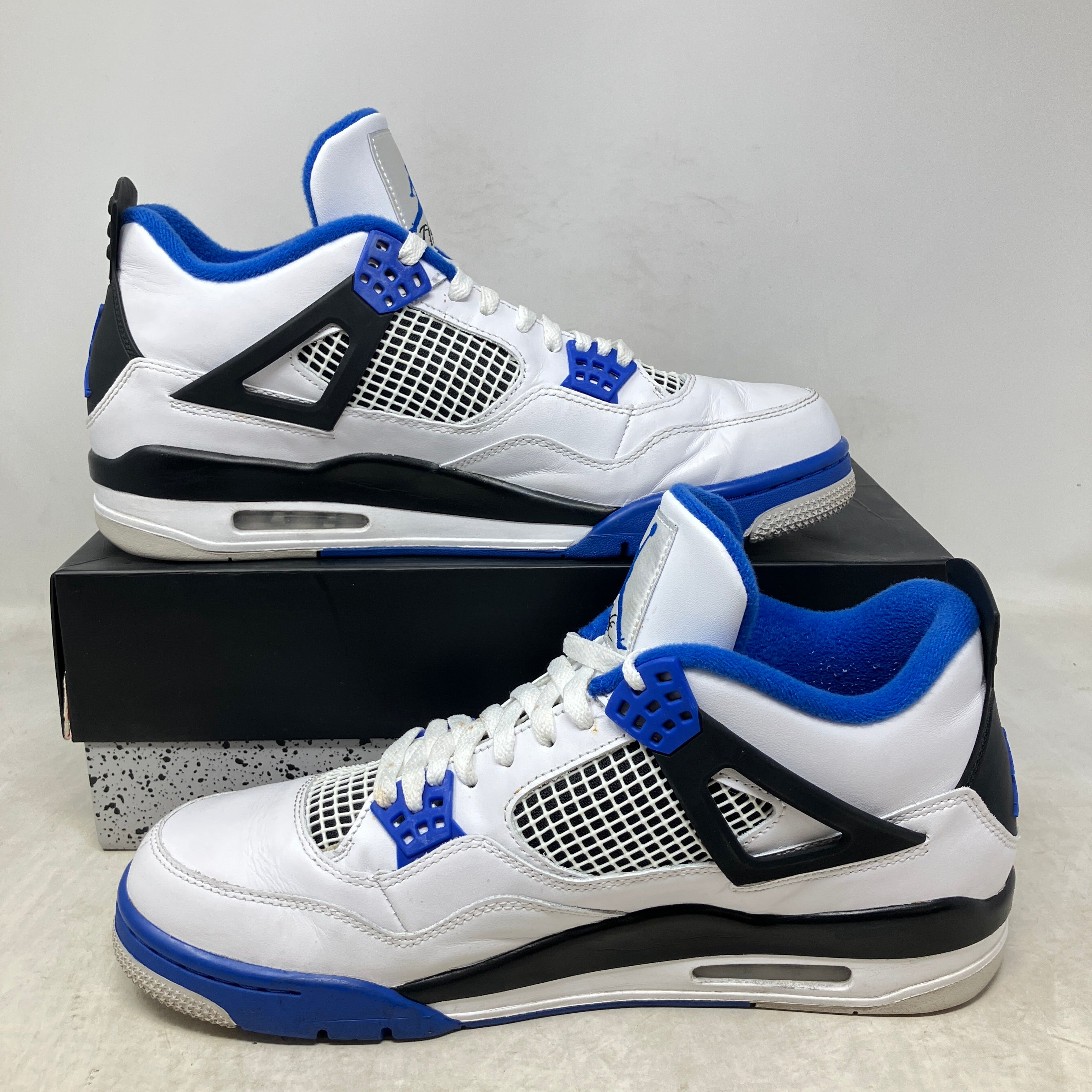 Jordan 4 Retro Motorsports (2017)