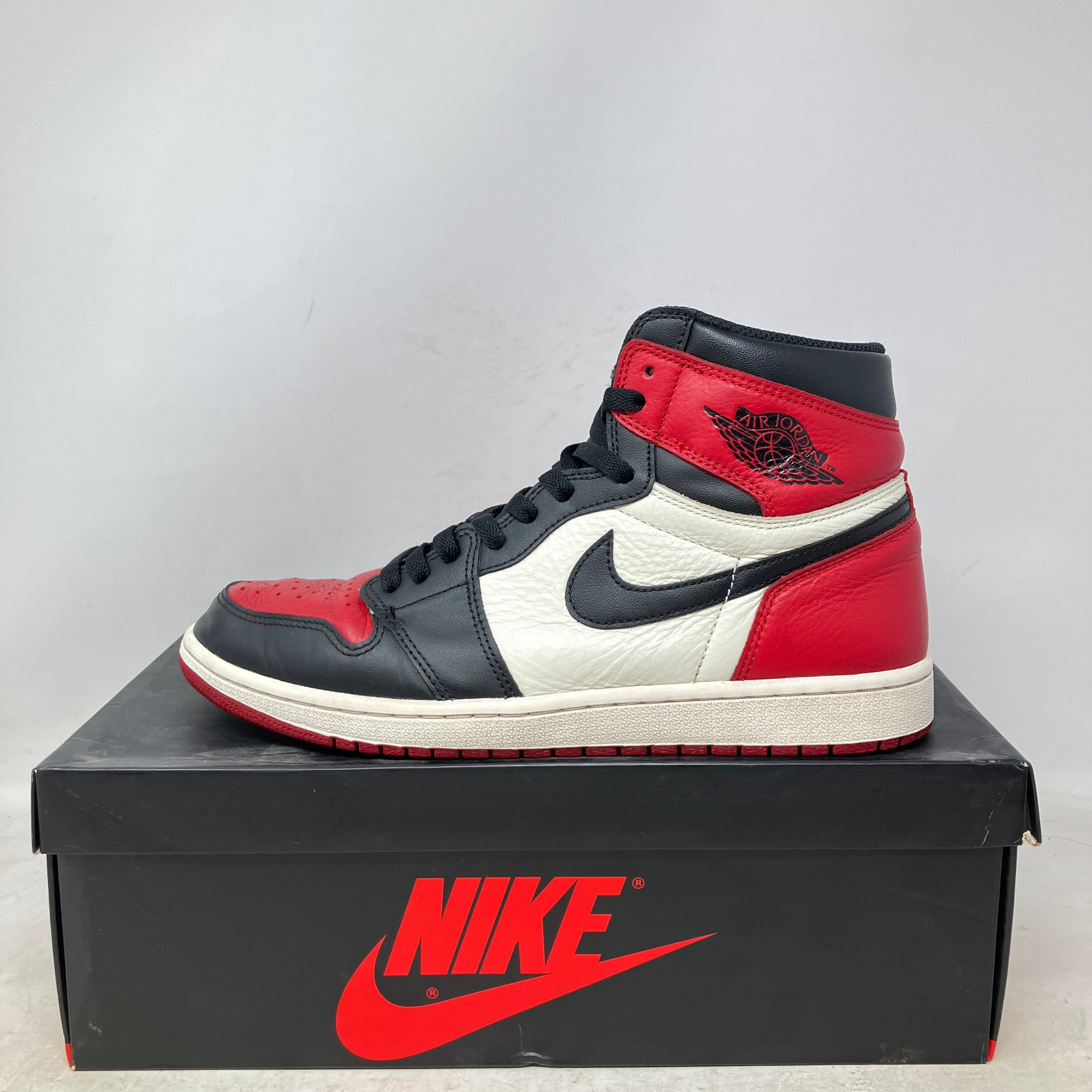 Jordan 1 Retro High Bred Toe
