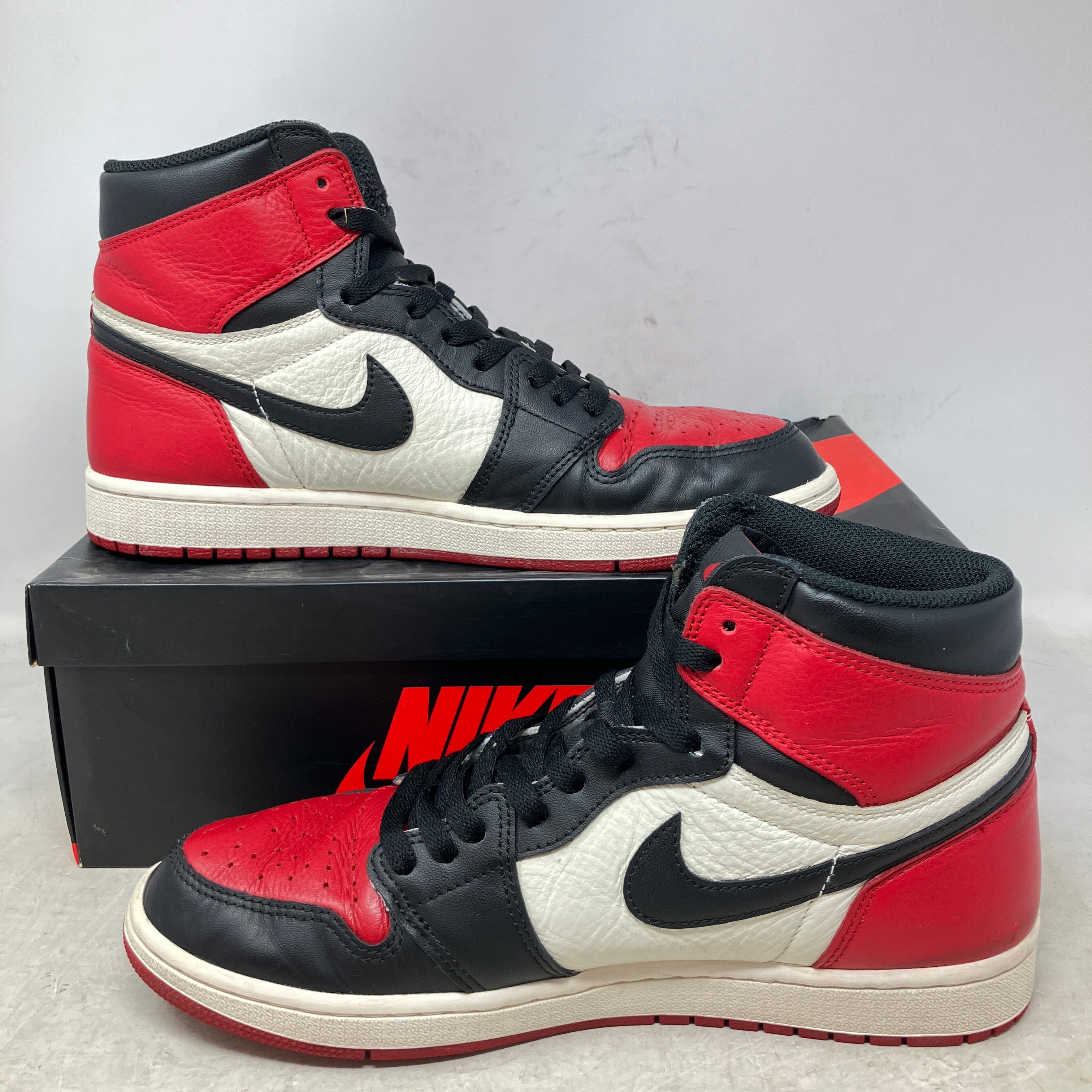 Jordan 1 Retro High Bred Toe