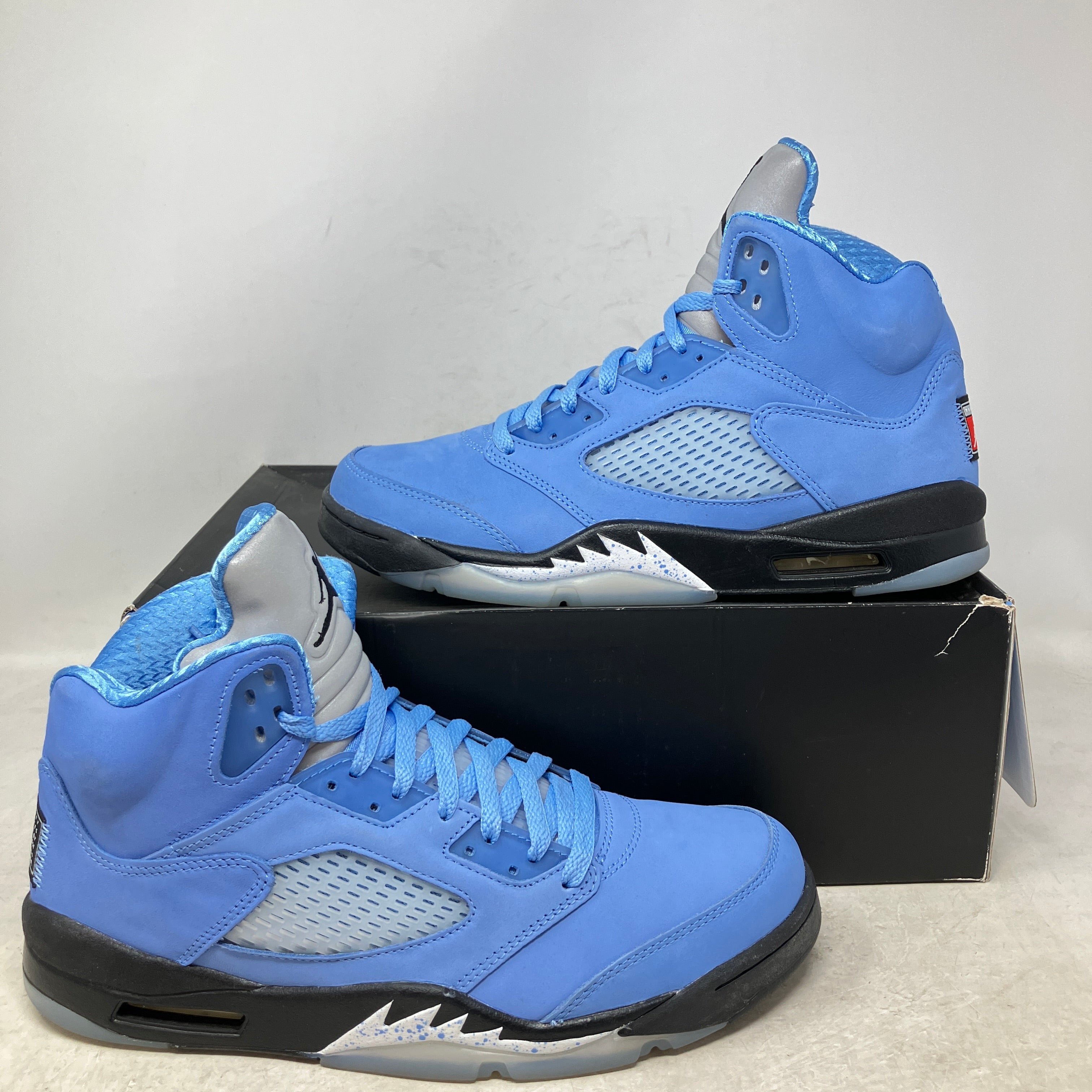 Jordan 5 Retro UNC University Blue