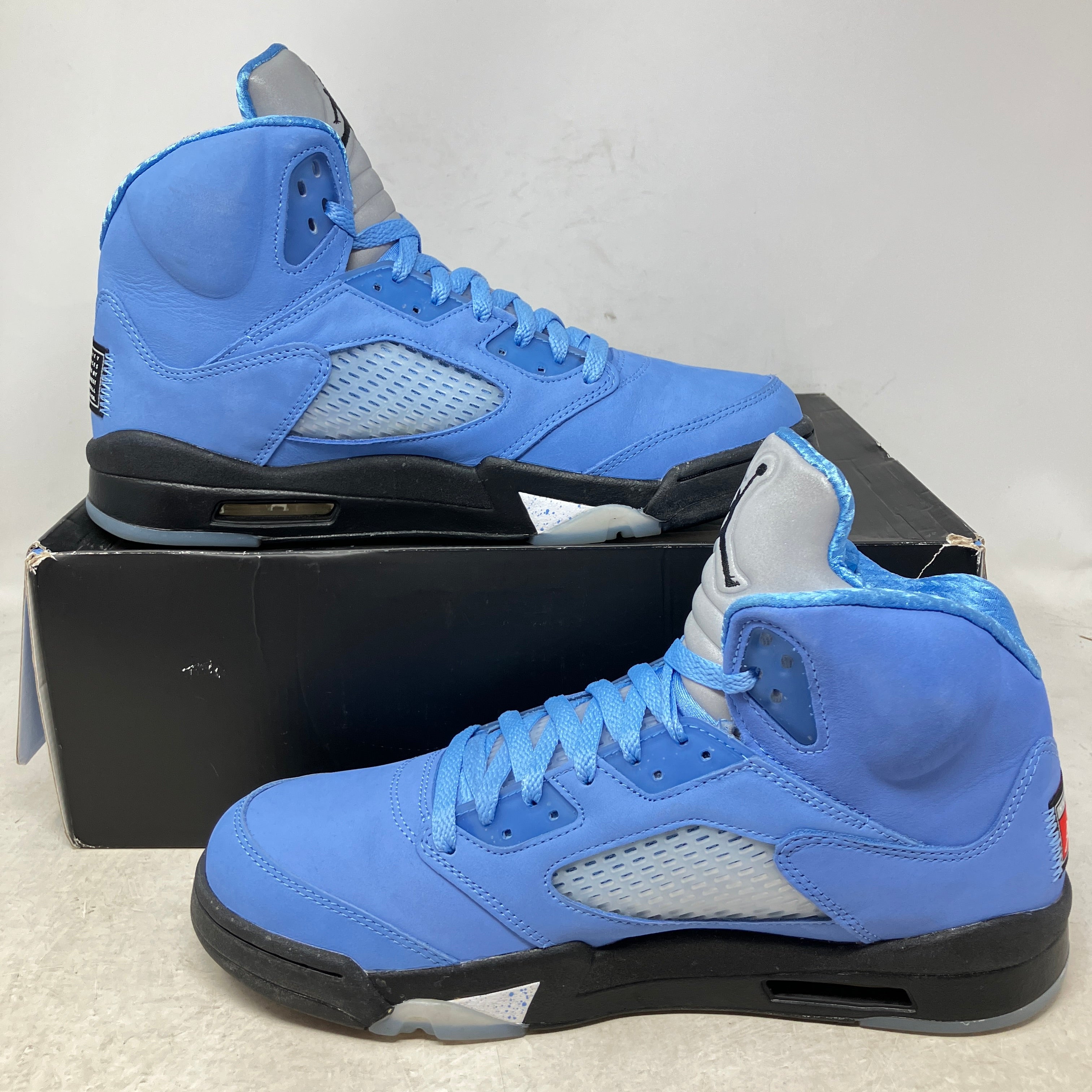 Jordan 5 Retro UNC University Blue