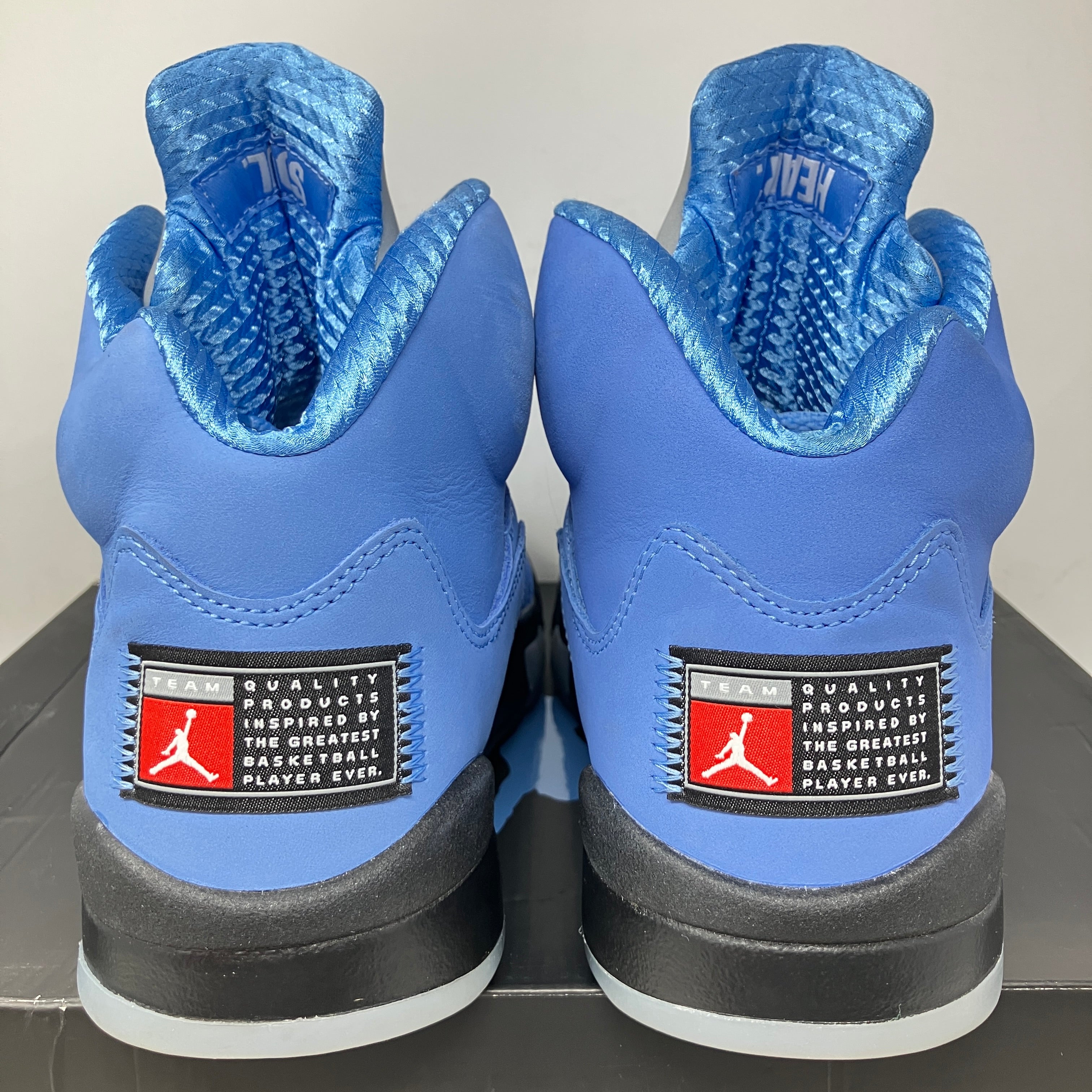 Jordan 5 Retro UNC University Blue