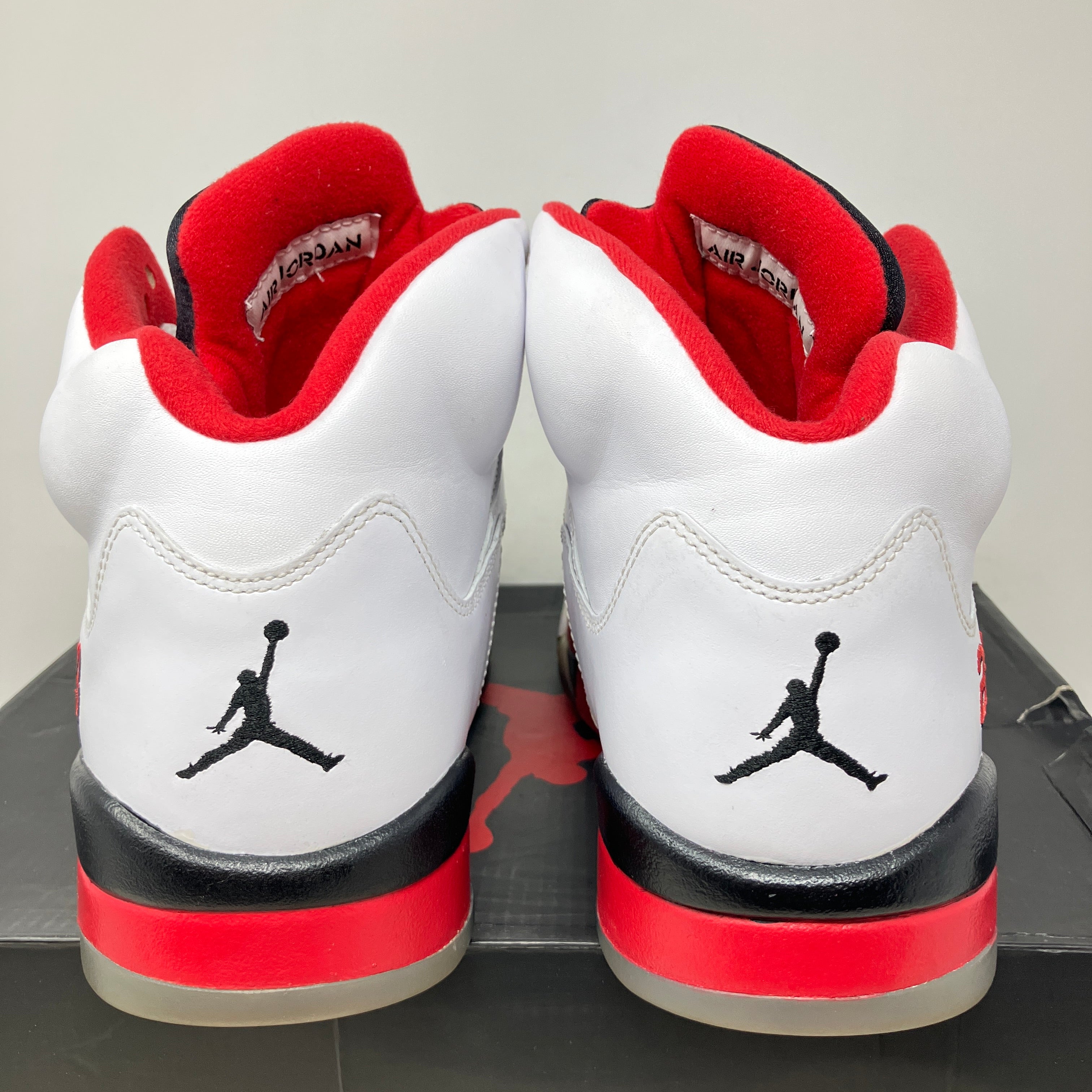 Jordan 5 Retro Fire Red Black Tongue (2013)