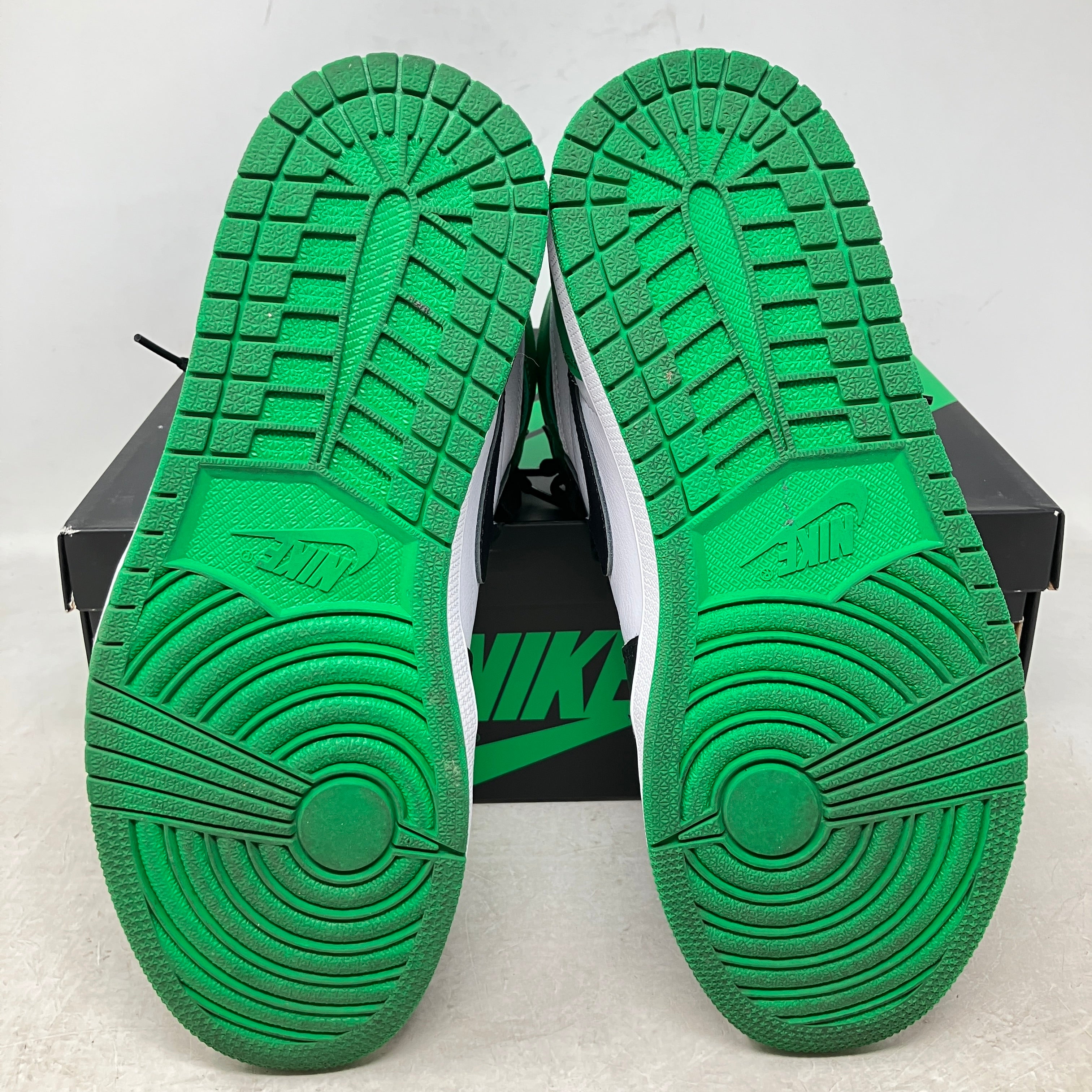 Jordan 1 Retro High OG Lucky Green