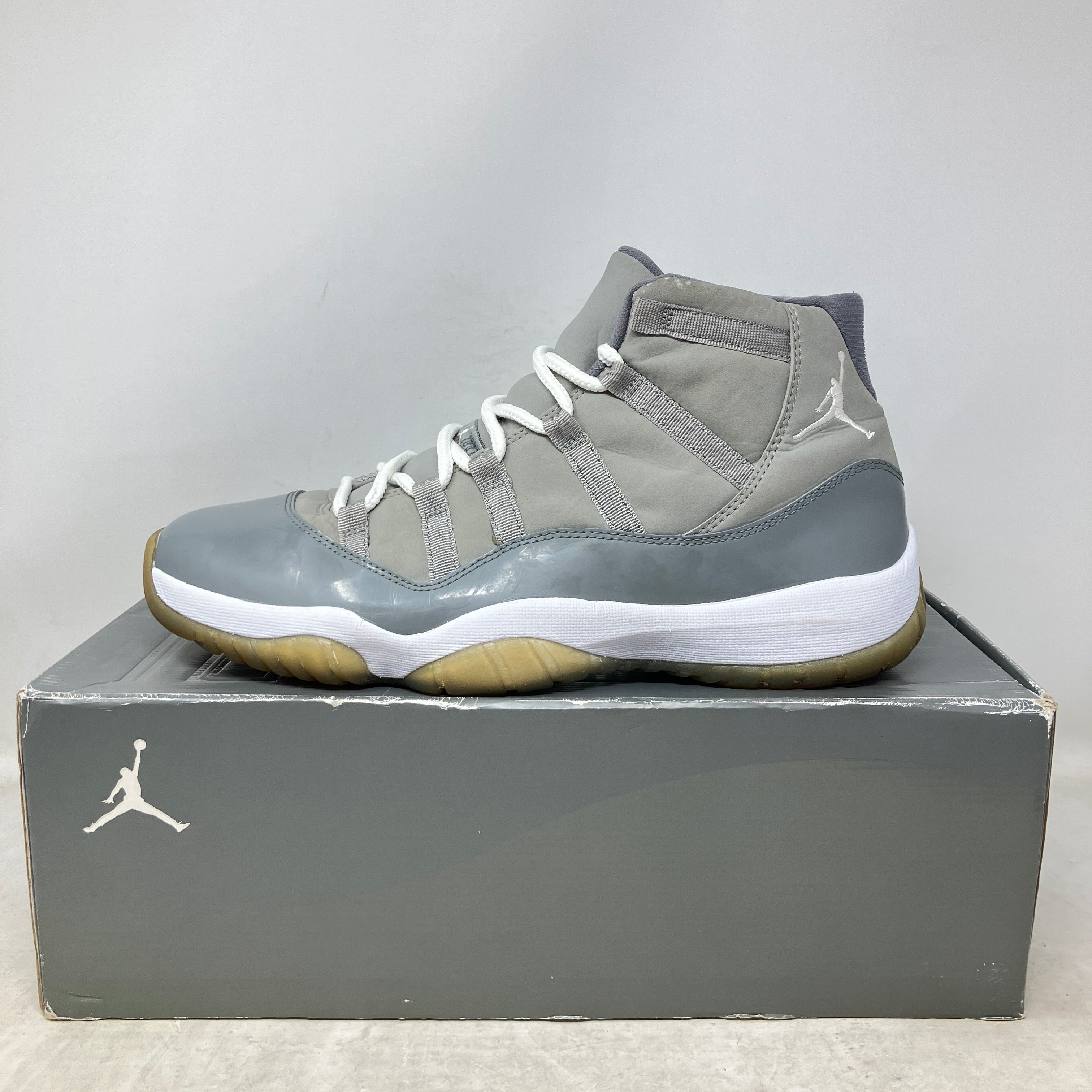 Jordan 11 Retro Cool Grey (2010)
