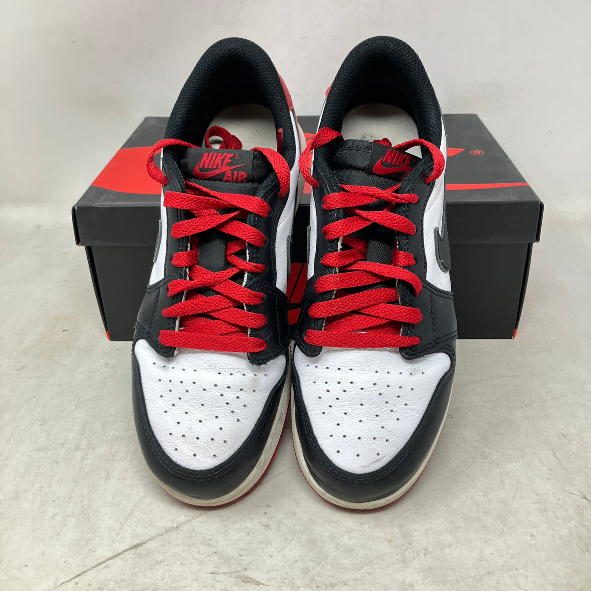 Jordan 1 Retro Low OG Black Toe (2023) (GS)