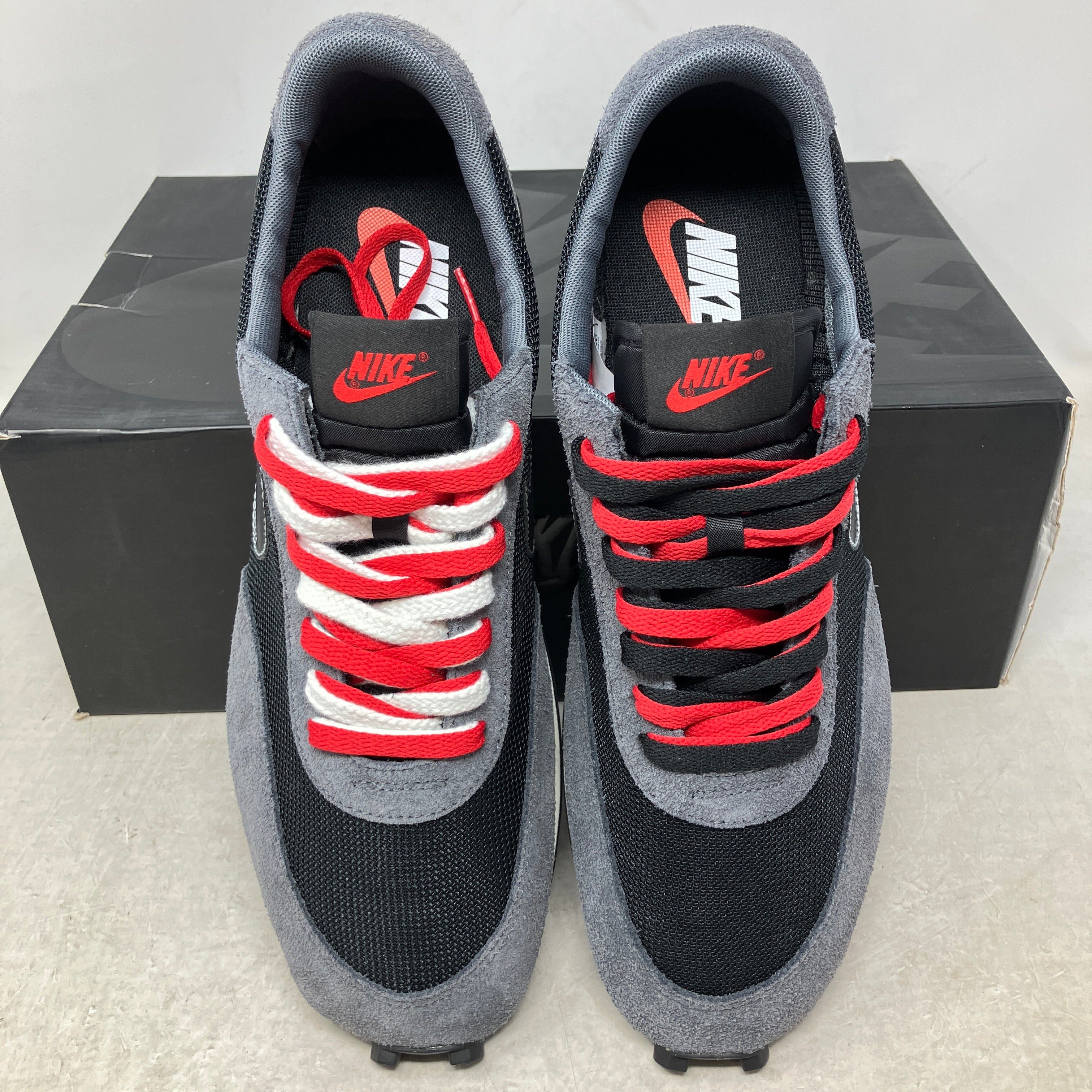 Nike Daybreak Metallic Silver