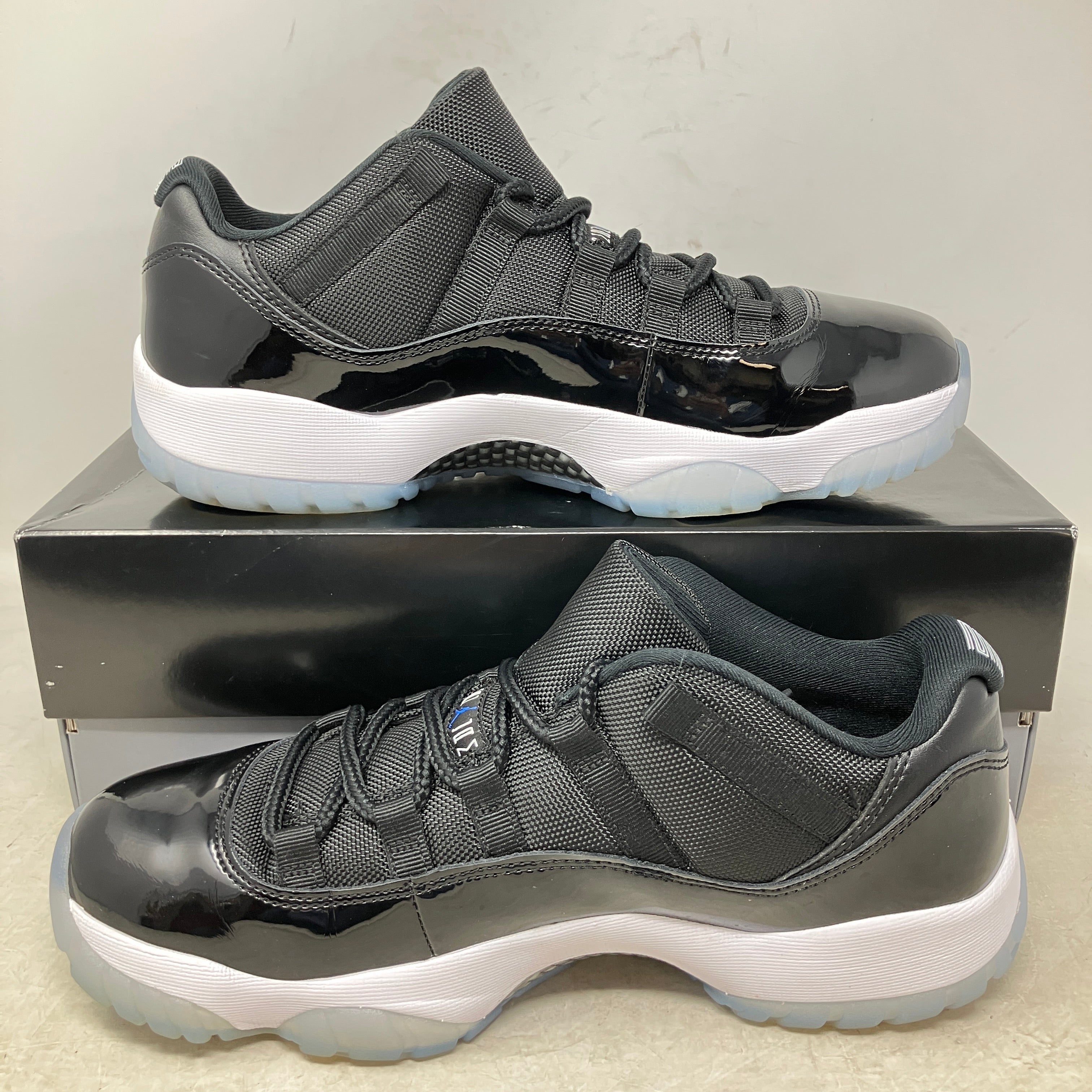 Jordan 11 Retro Low Space Jam