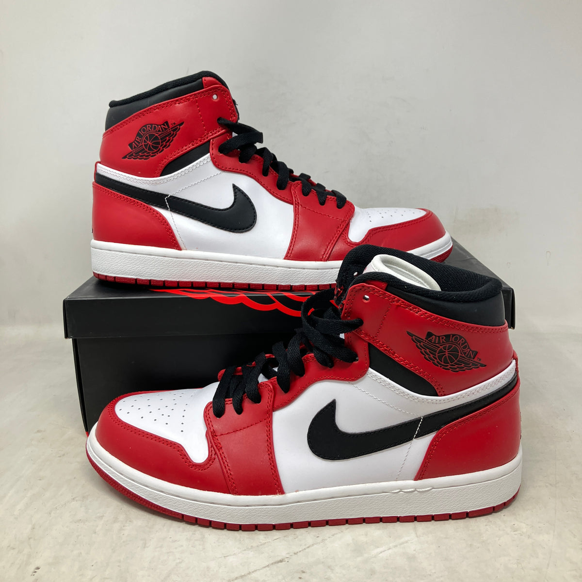 Jordan 1 Retro Chicago (2013)