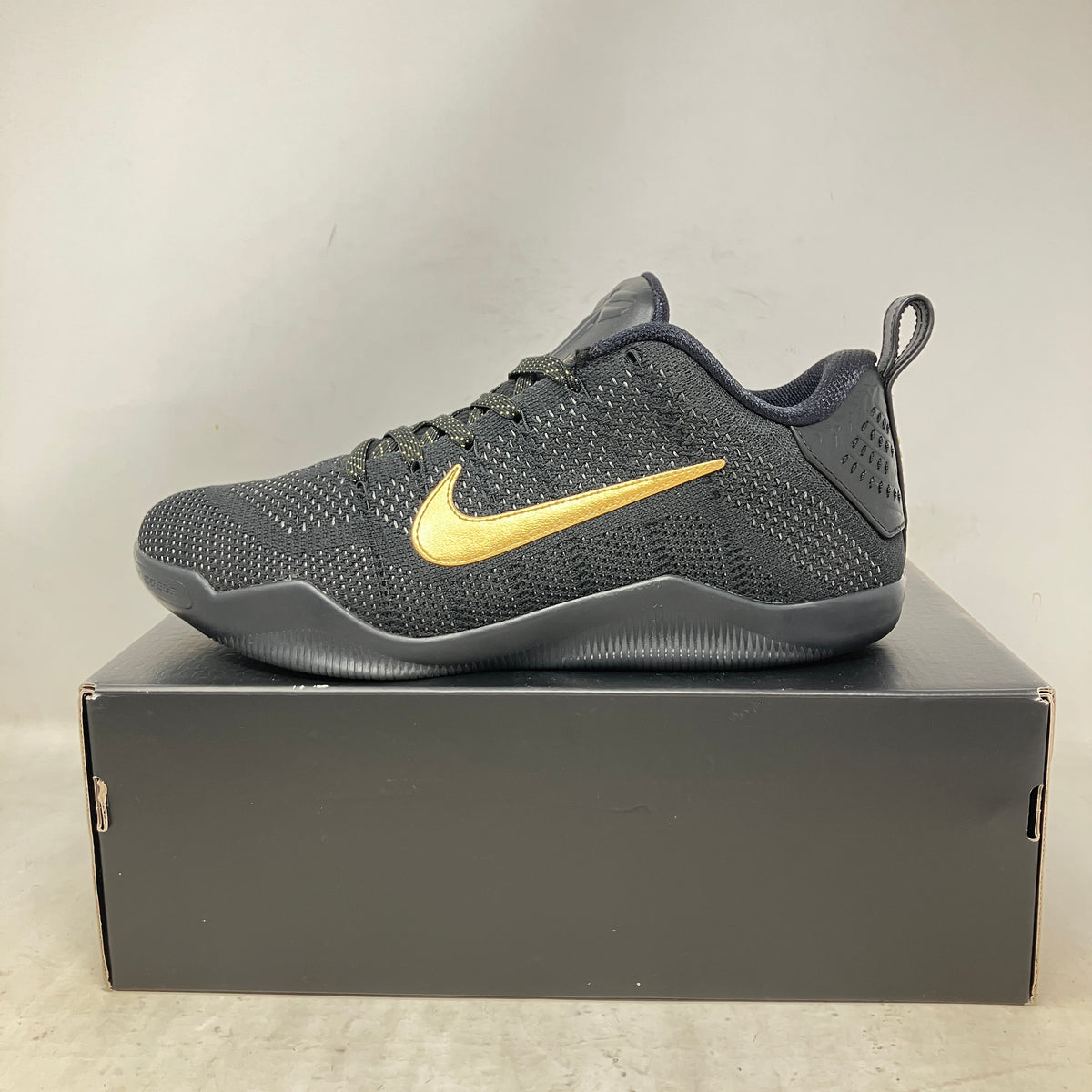 Nike Kobe 11 Elite Low Protro Fade to Black (2026)