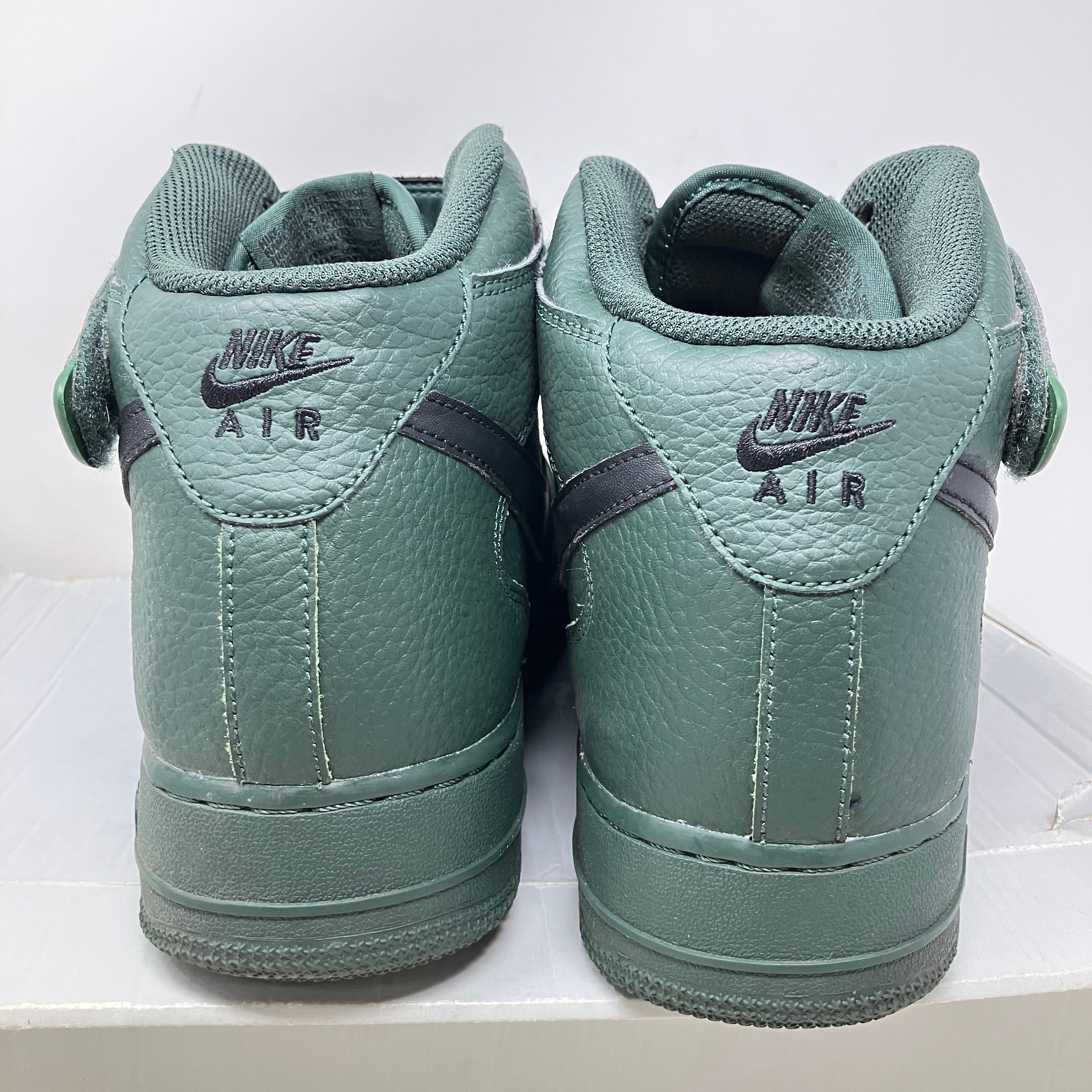 Nike Air Force 1 Mid Grove Green Black