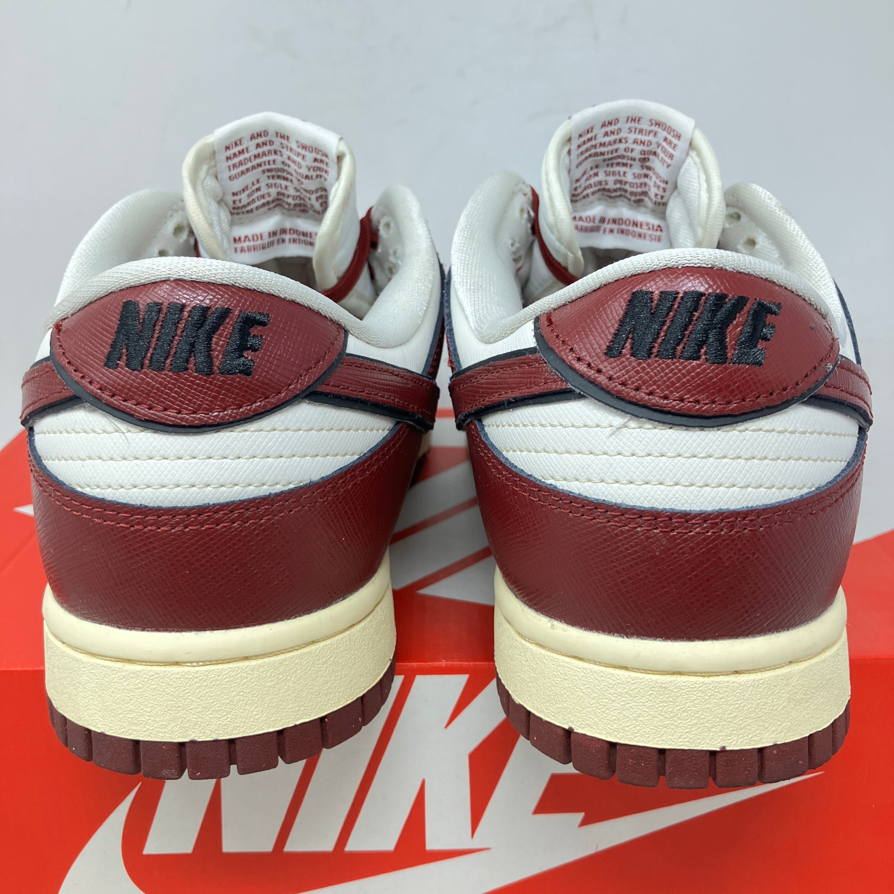 Nike Dunk Low SE Sisterhood Sail Team Red (Women's)