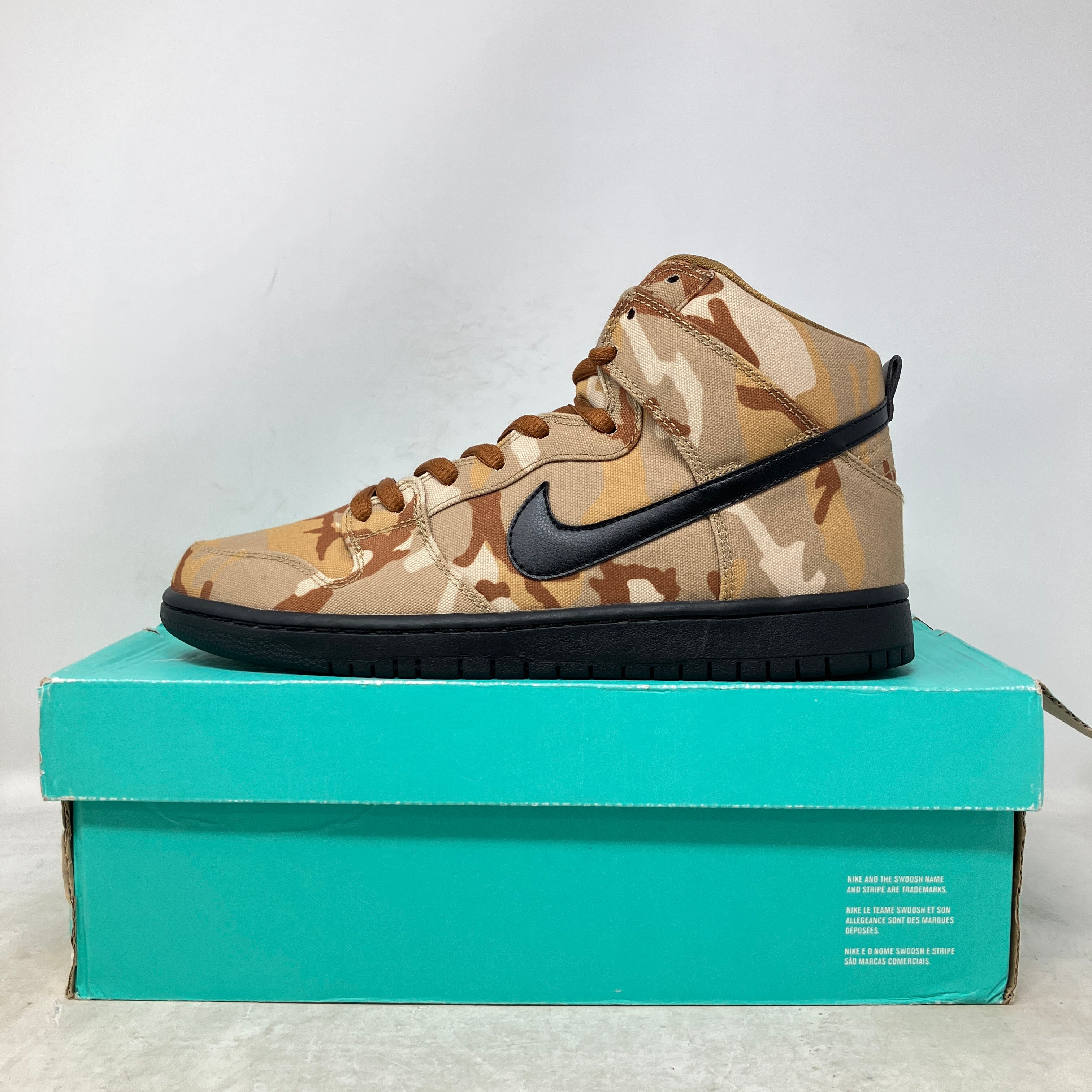 Nike SB Dunk High Pro Desert Camo