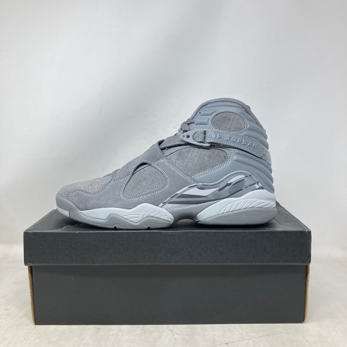 Jordan 8 Retro Cool Grey