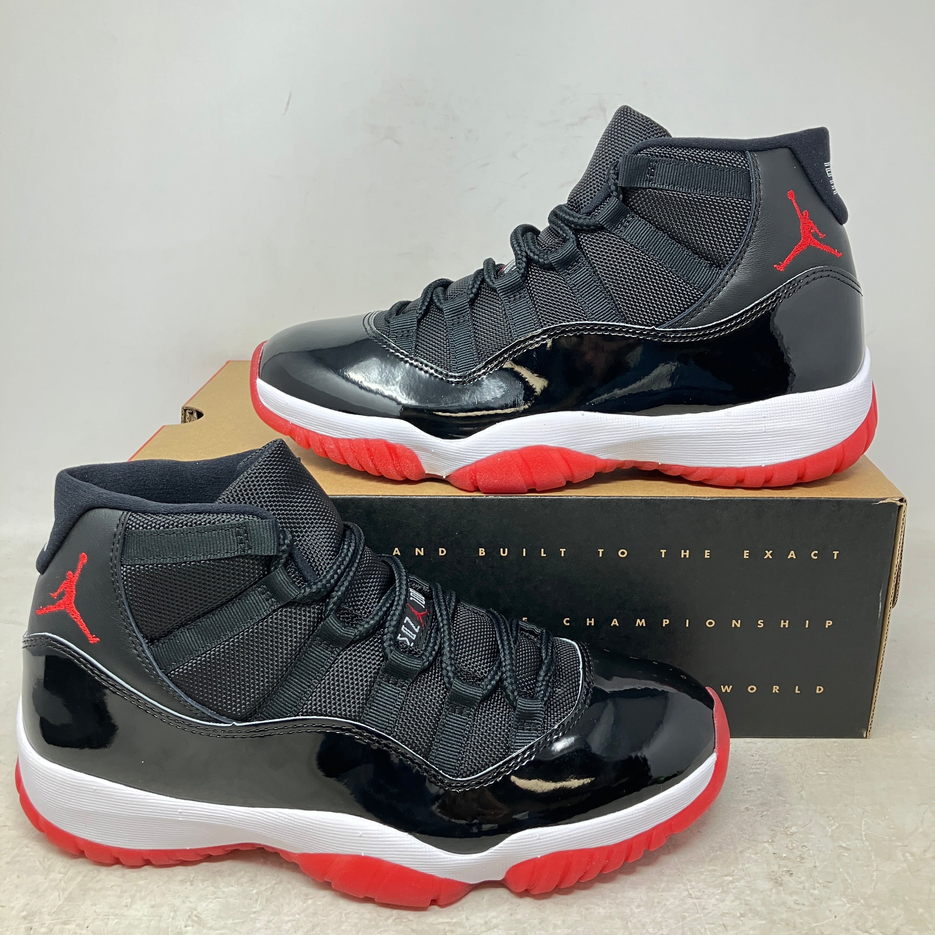 Jordan 11 Retro Playoffs Bred (2019)