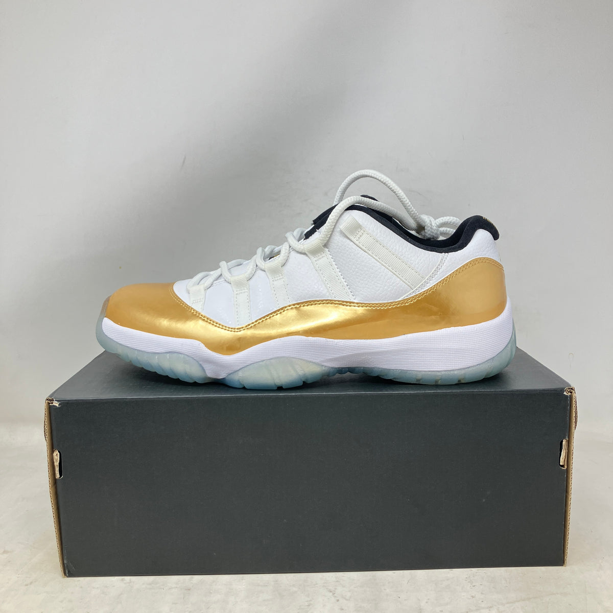 Jordan 11 Retro Low Closing Ceremony