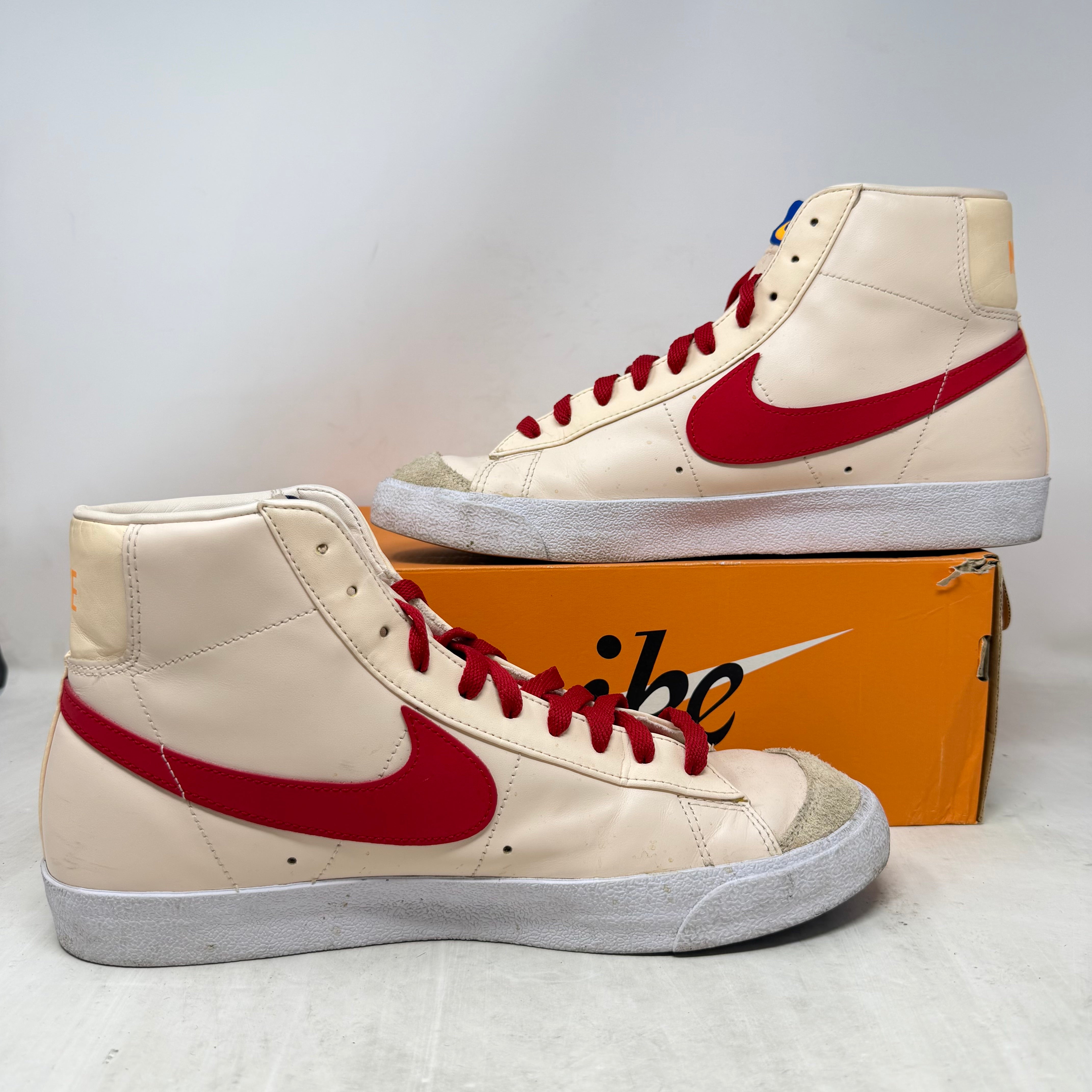 Nike Blazer Mid '77 Vintage Guava Ice Red