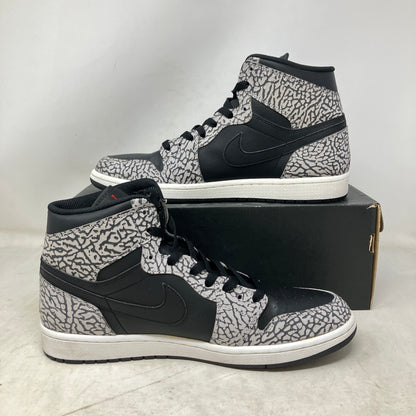 Jordan 1 Retro Un-Supreme