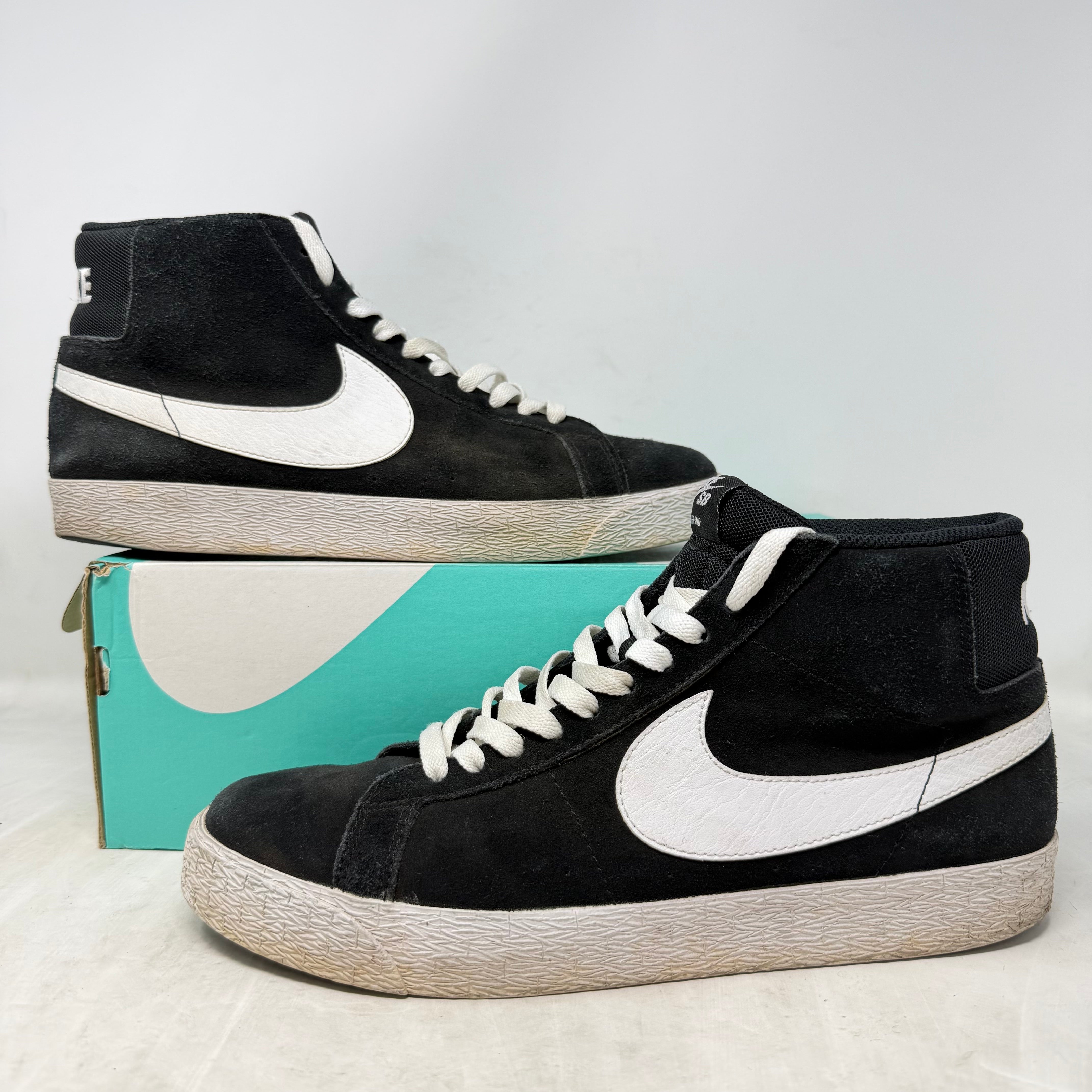 Nike SB Zoom Blazer Mid Black White