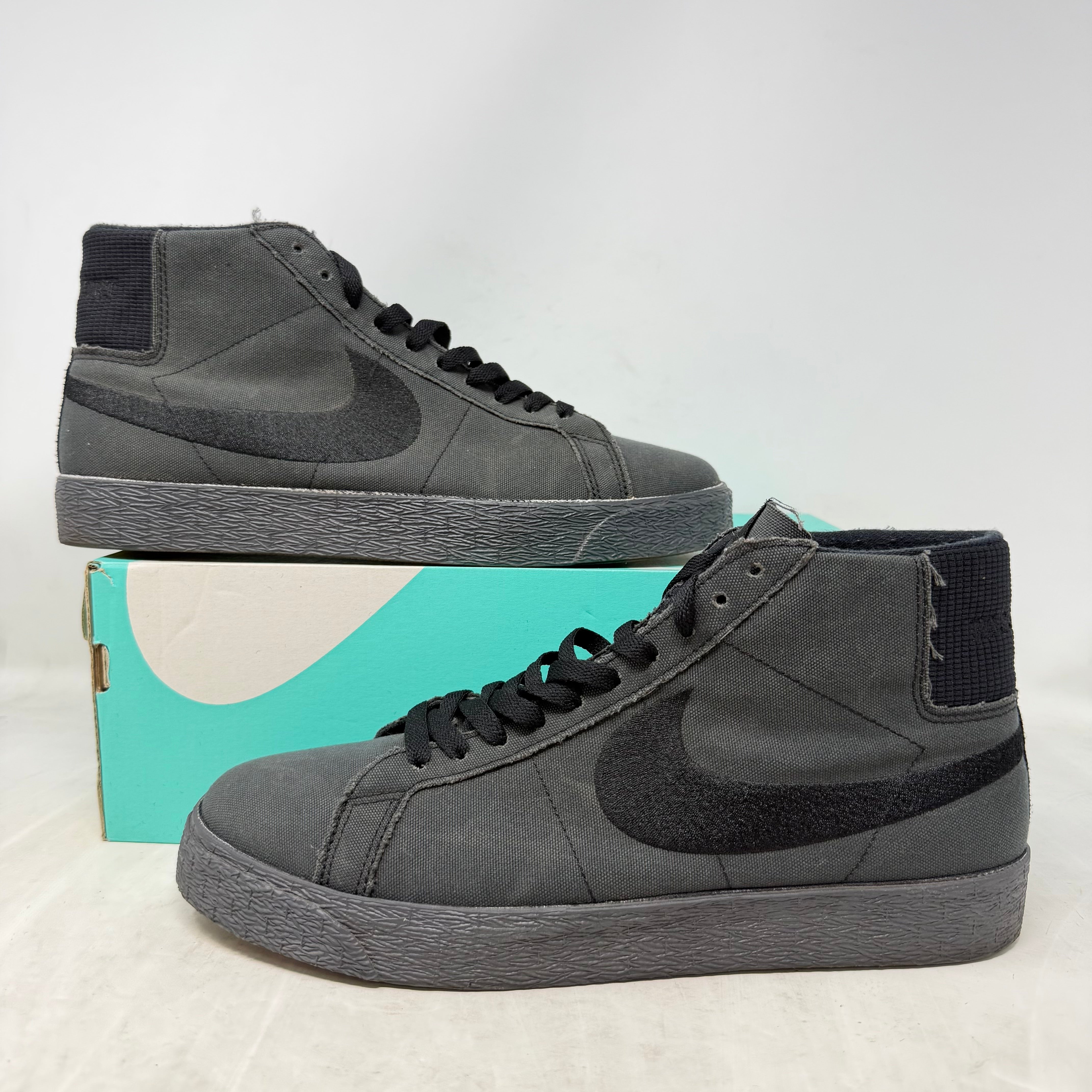 Nike SB Blazer Passport