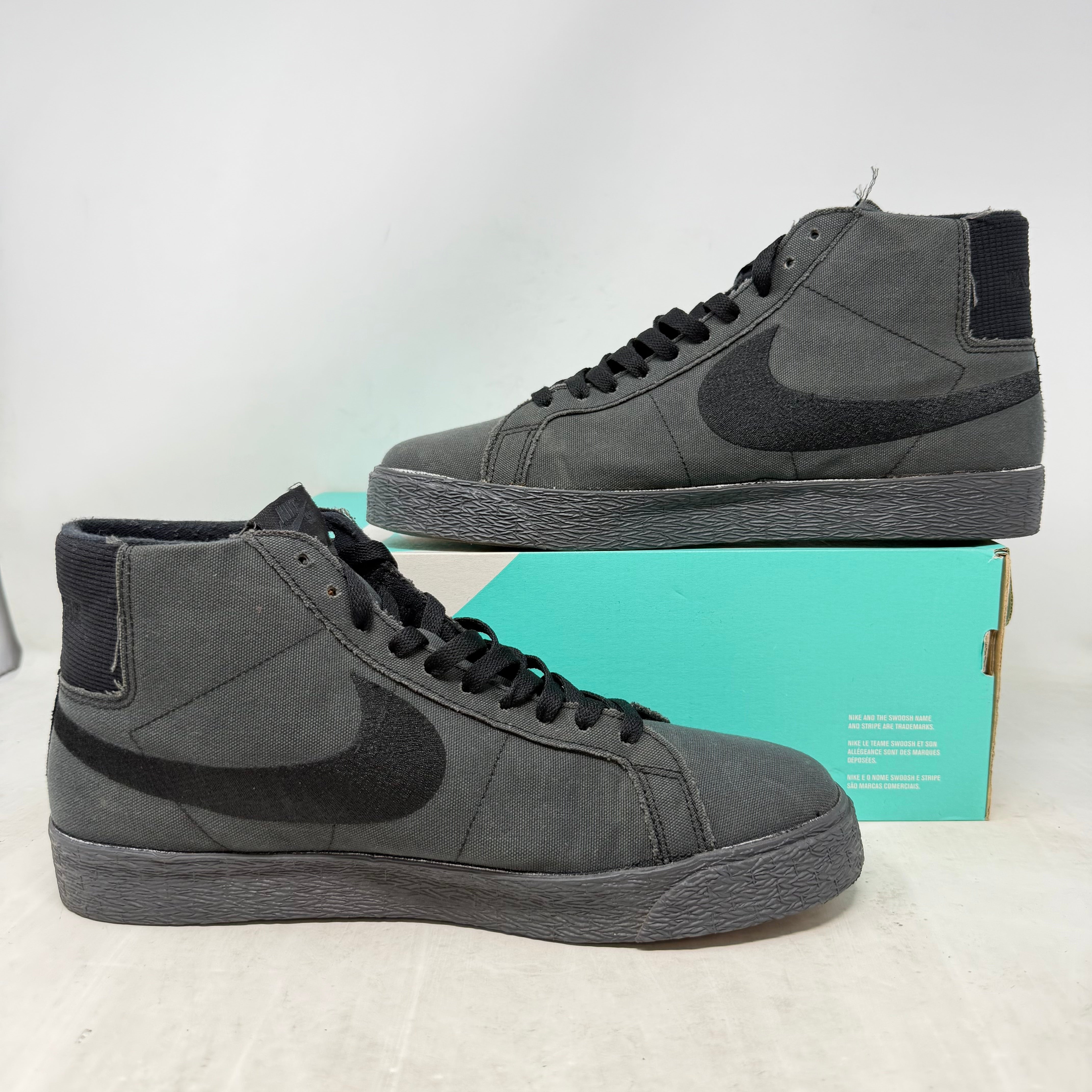 Nike SB Blazer Passport