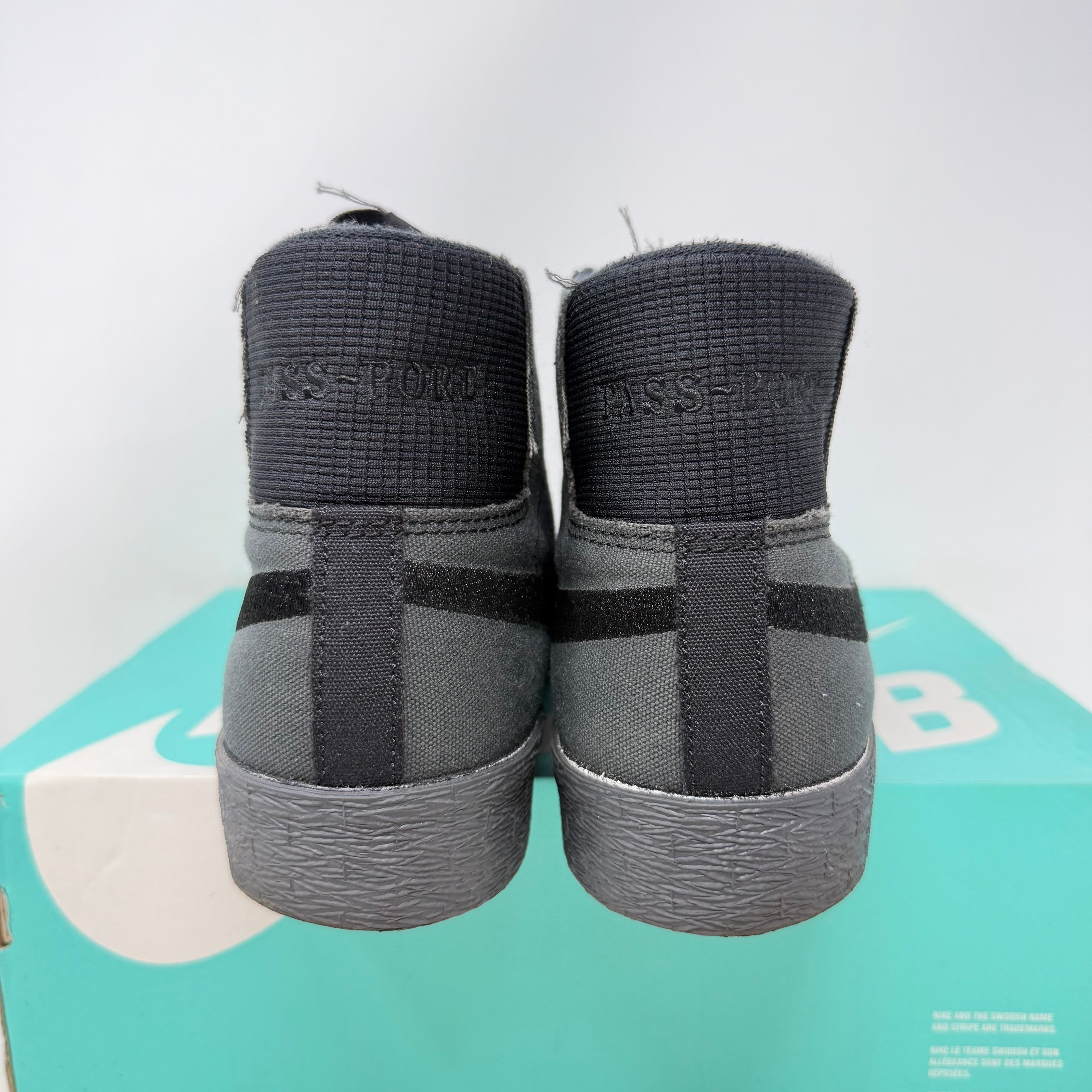 Nike SB Blazer Passport