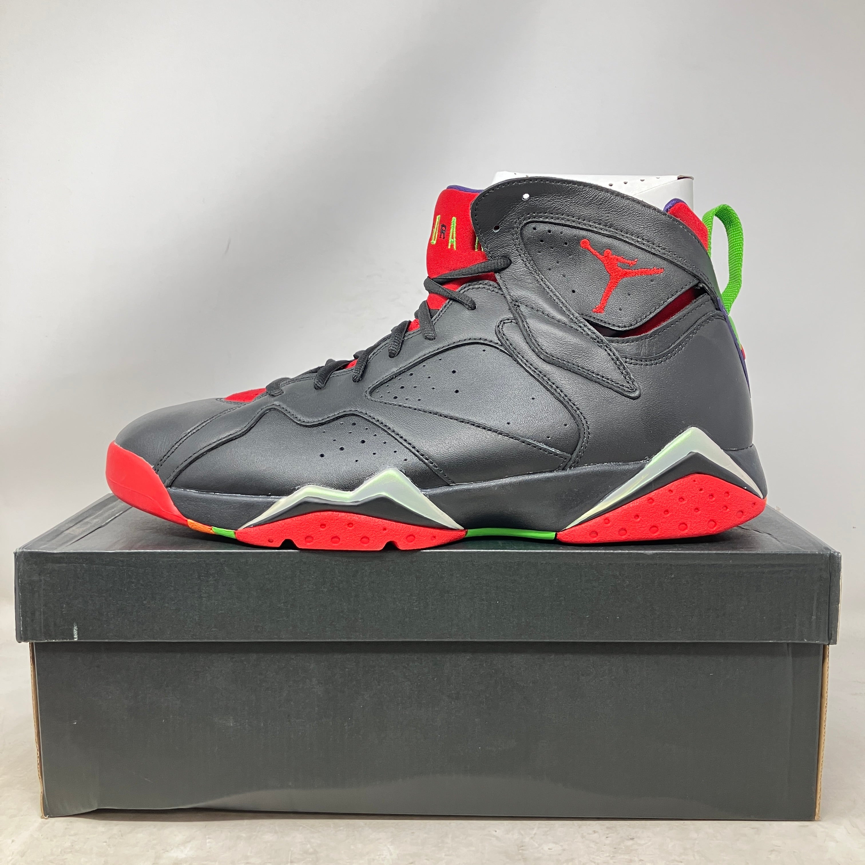 Jordan 7 Retro Marvin the Martian