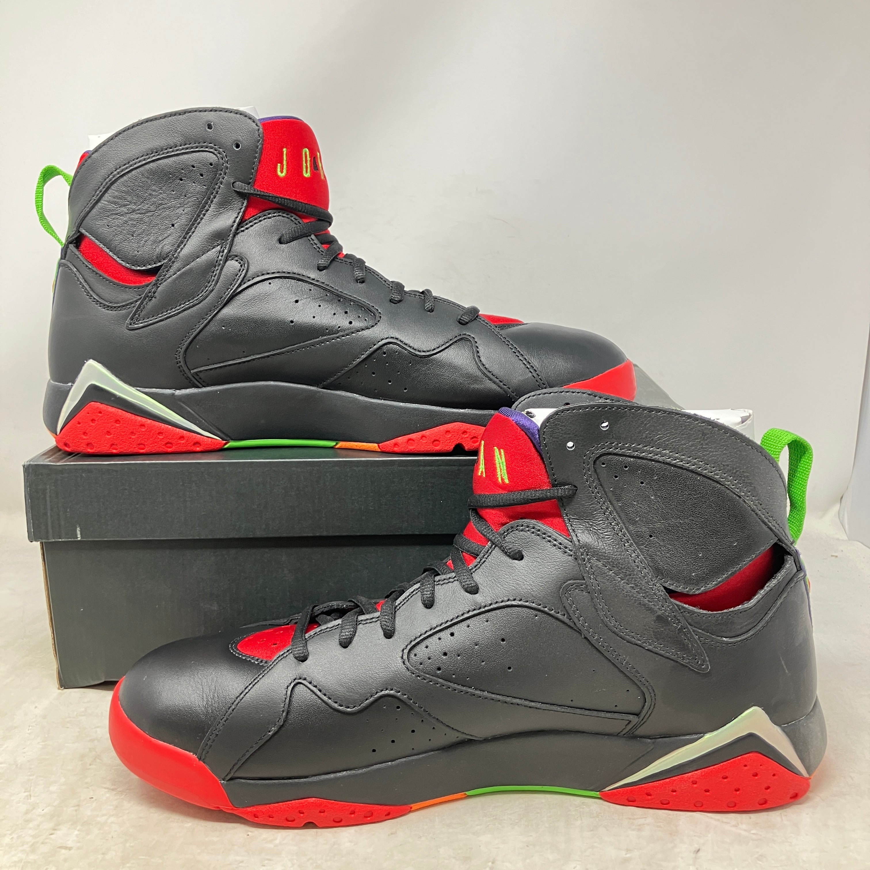 Jordan 7 Retro Marvin the Martian