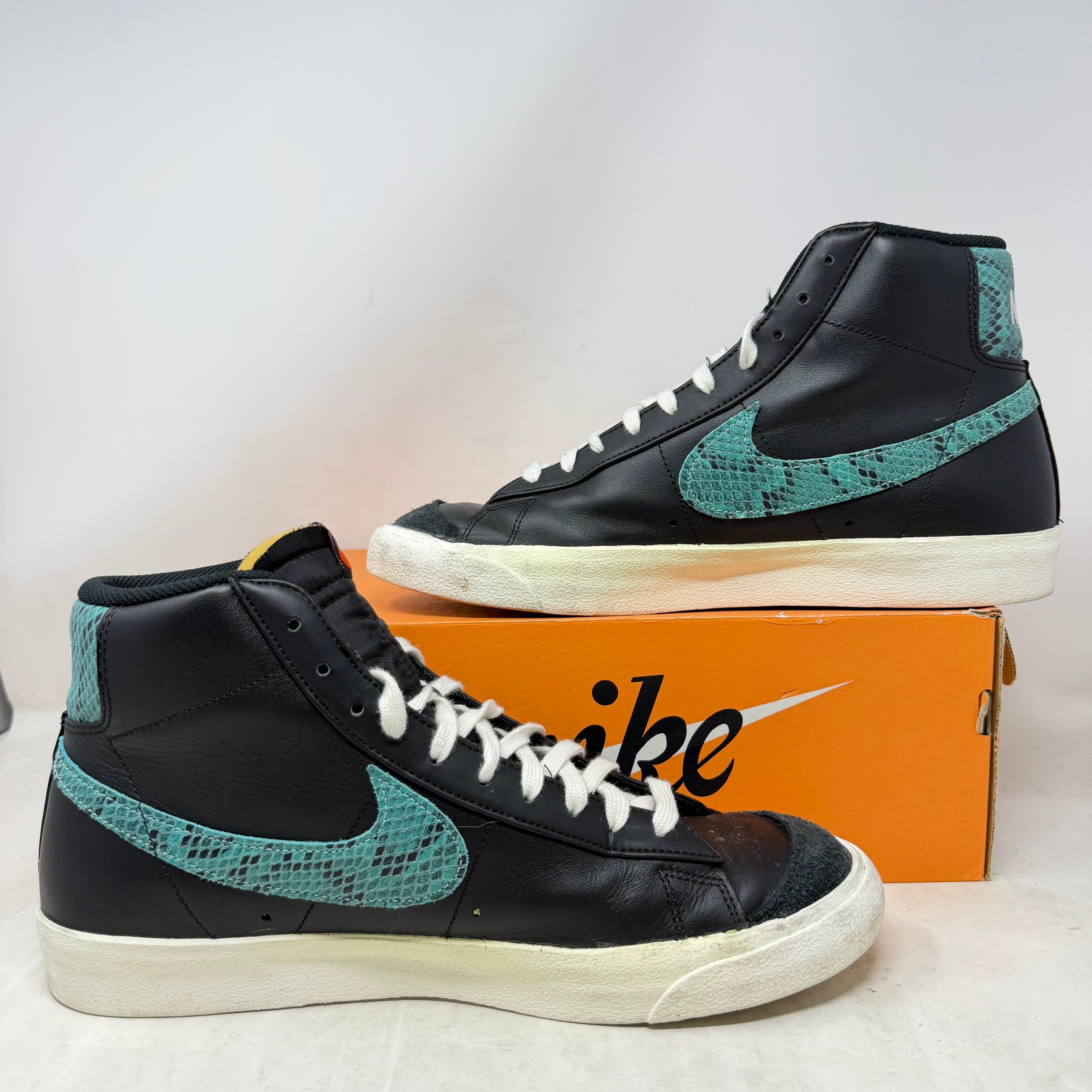 Nike Blazer Mid VNTG Snakeskin