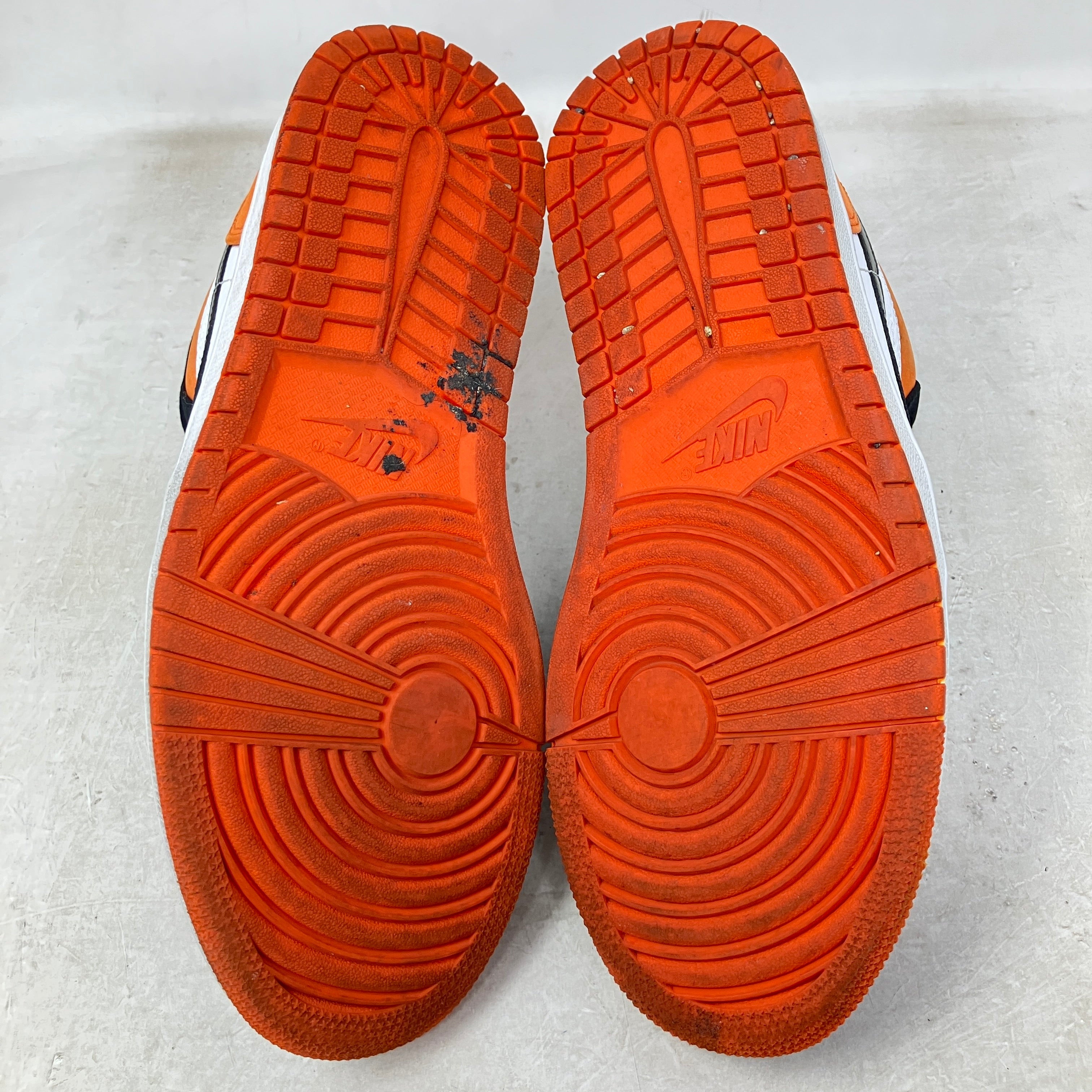 Jordan 1 Low Shattered Backboard