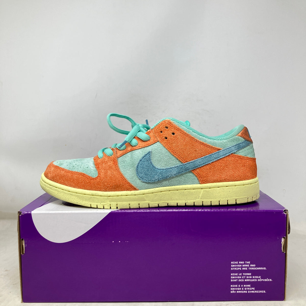 Nike SB Dunk Low Orange Emerald Rise