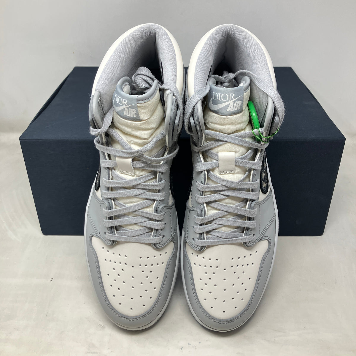 Jordan 1 Retro High Dior
