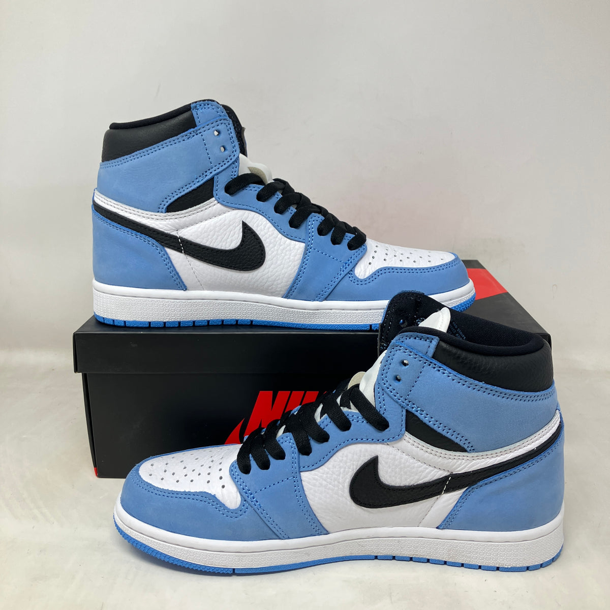 Jordan 1 Retro High OG University Blue