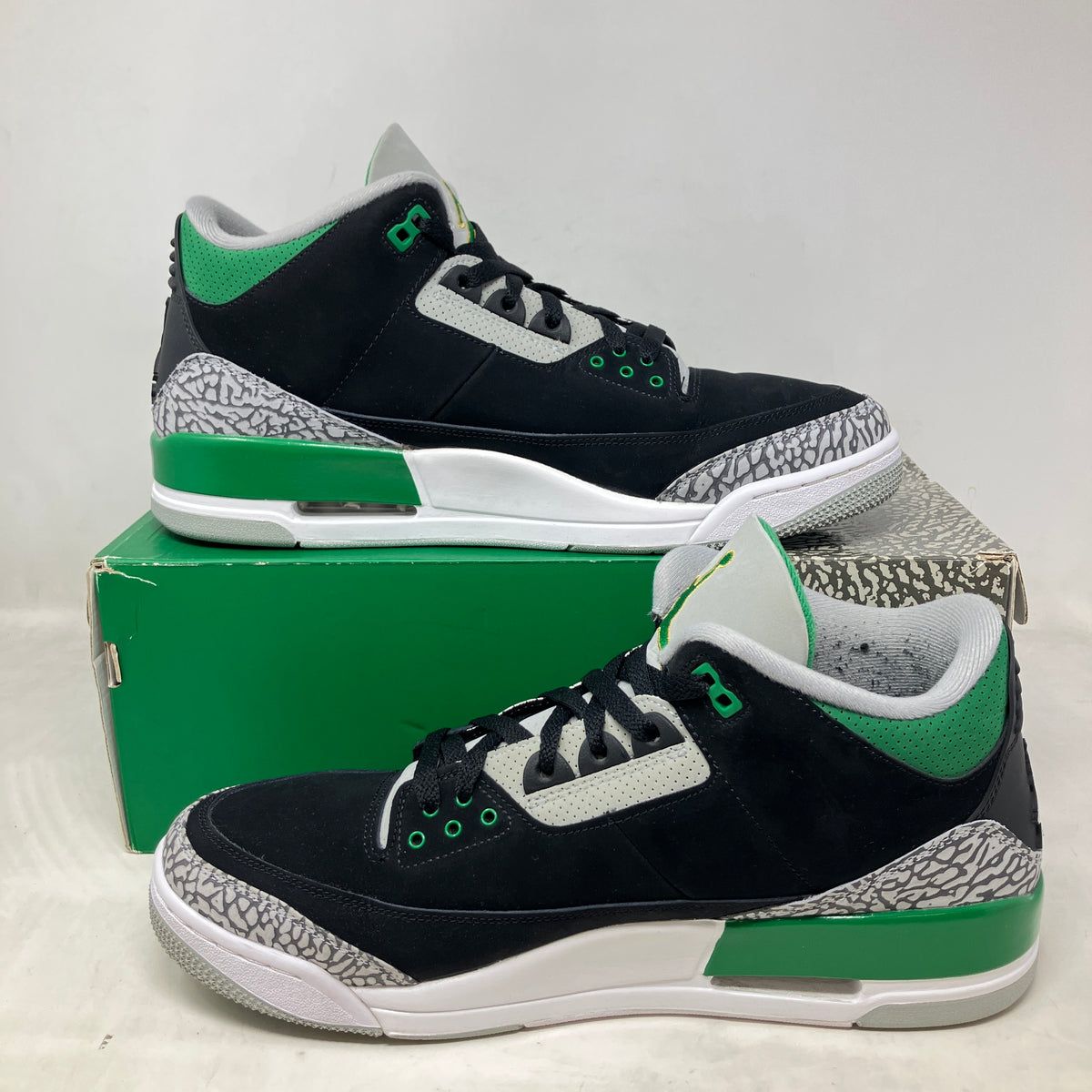 Jordan 3 Retro Pine Green