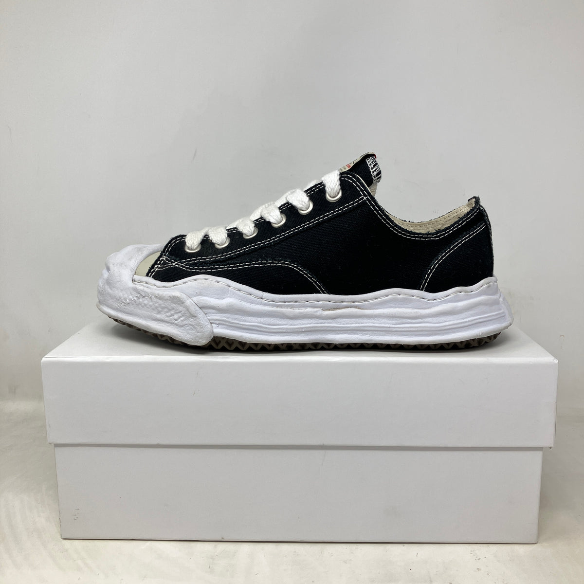 Maison Mihara Yasuhiro Hank OG Sole Canvas Low Black