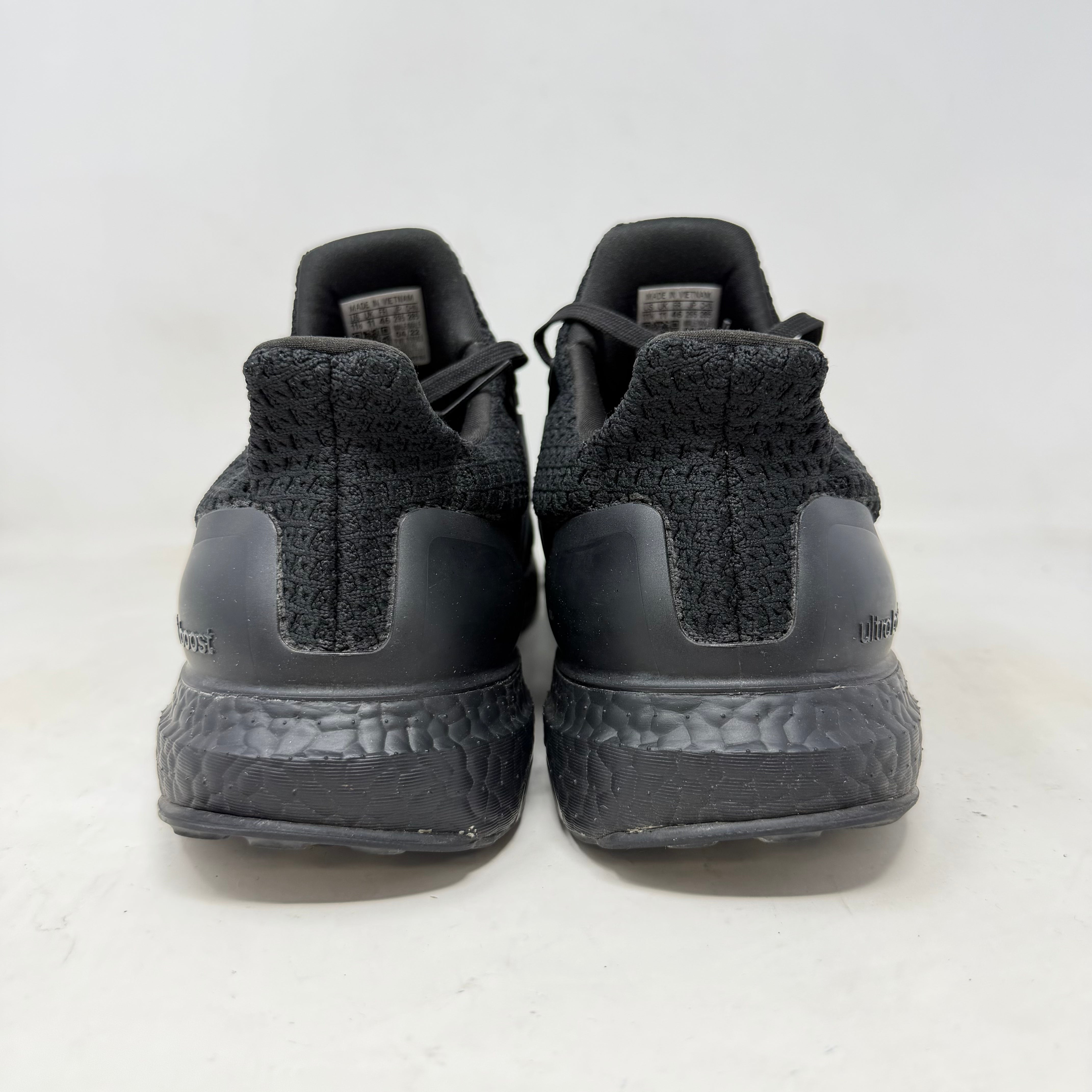 adidas Ultra Boost 5.0 DNA Triple Black