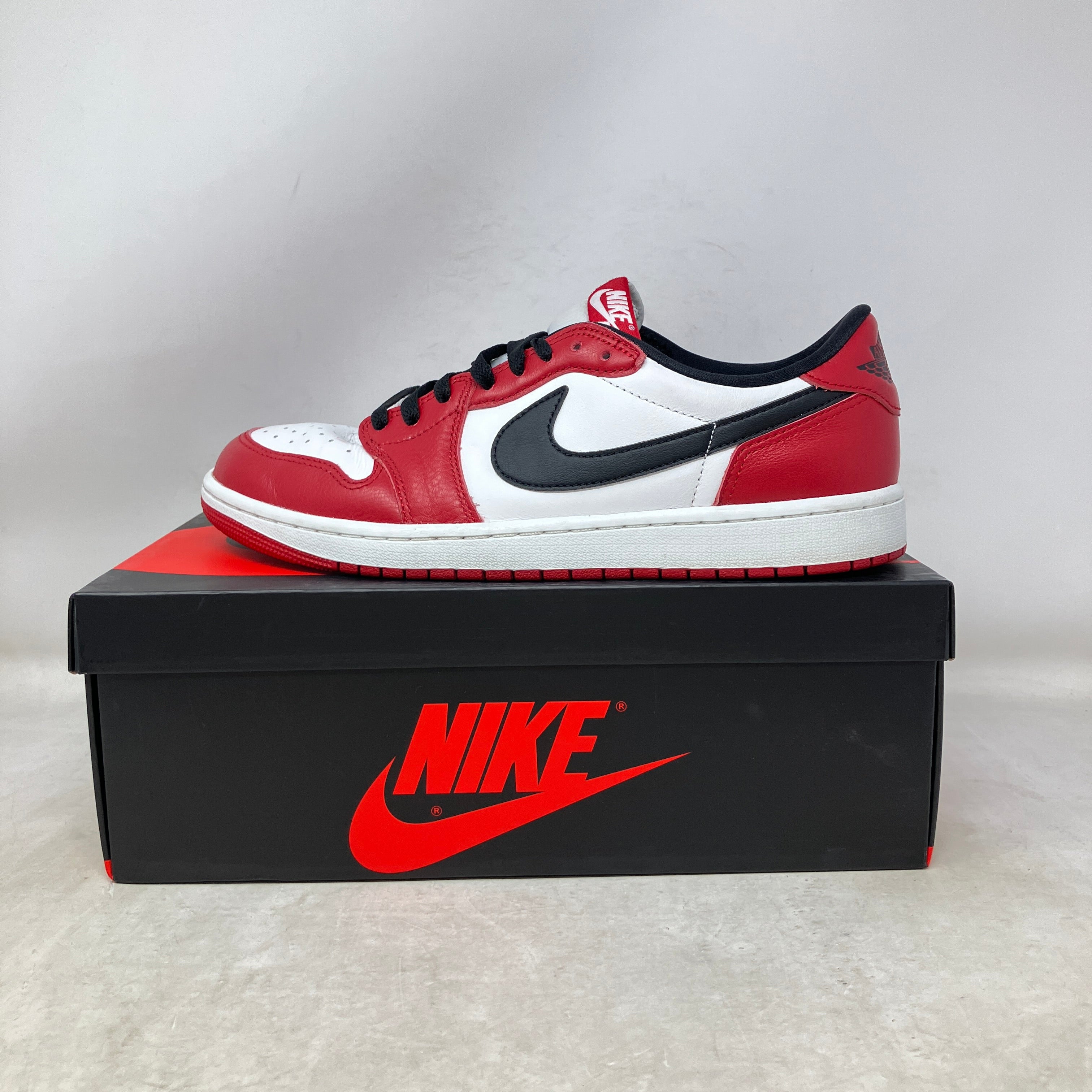 Jordan 1 Retro Low OG Chicago (2025)