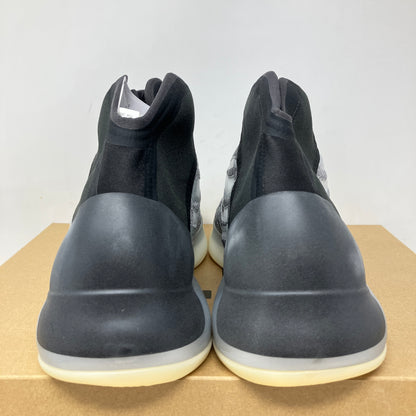adidas Yeezy QNTM (Lifestyle Model)