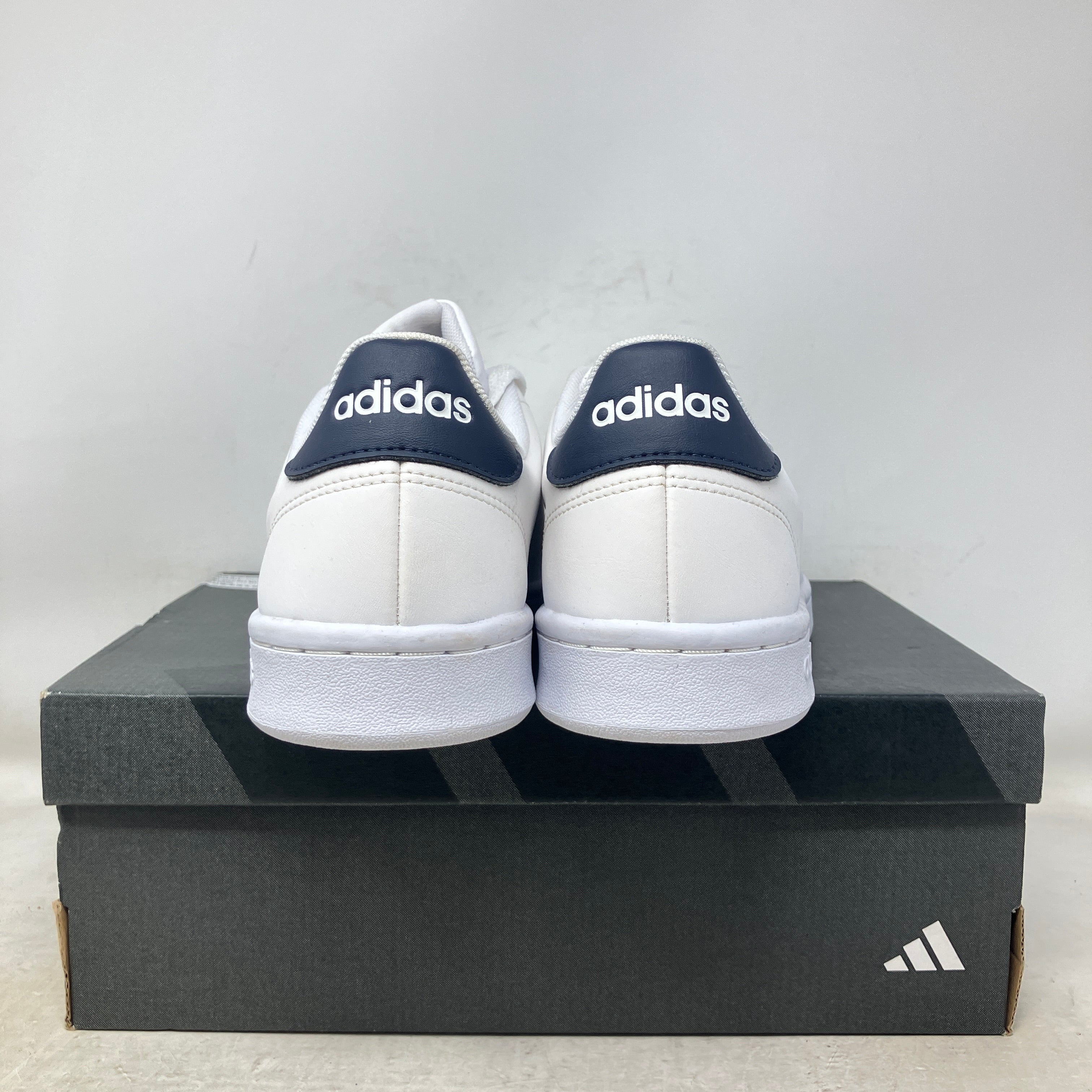 adidas Advantage Cloud White Legend Ink