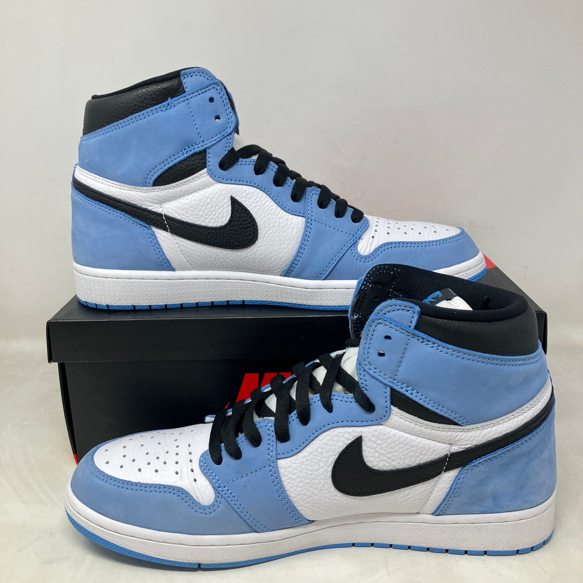Jordan 1 Retro High OG University Blue