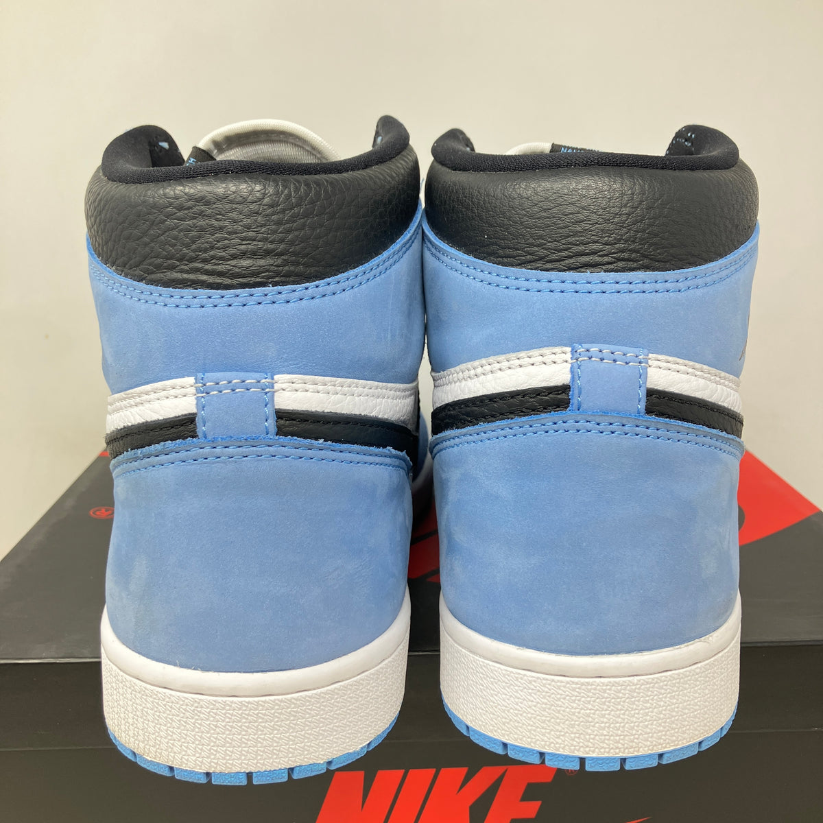 Jordan 1 Retro High OG University Blue