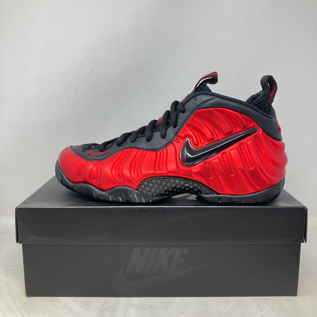 Nike Air Foamposite Pro University Red