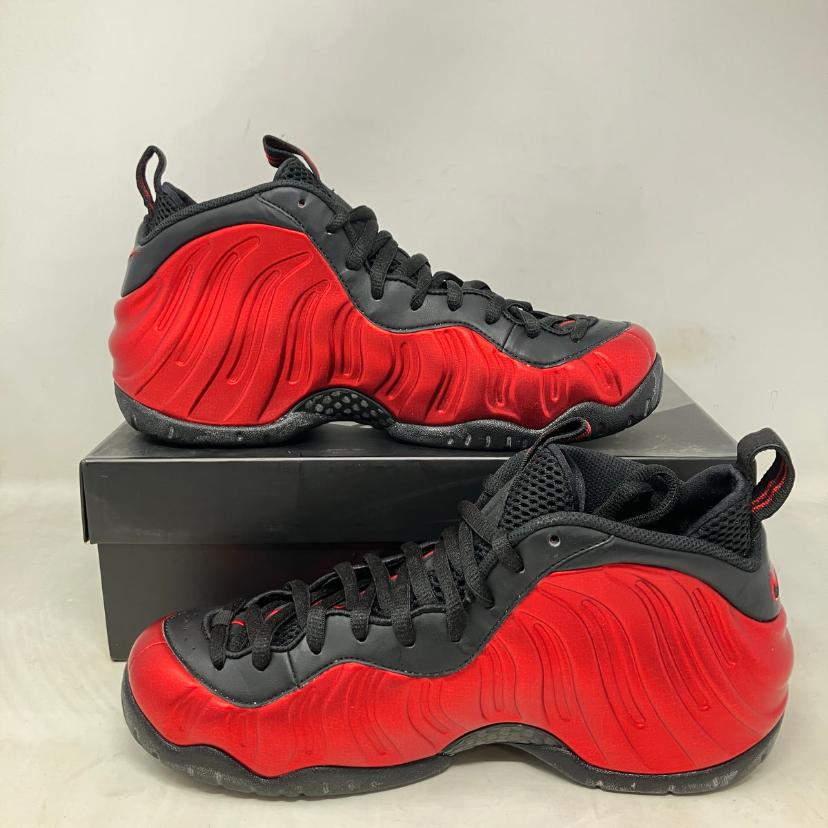 Nike Air Foamposite Pro University Red
