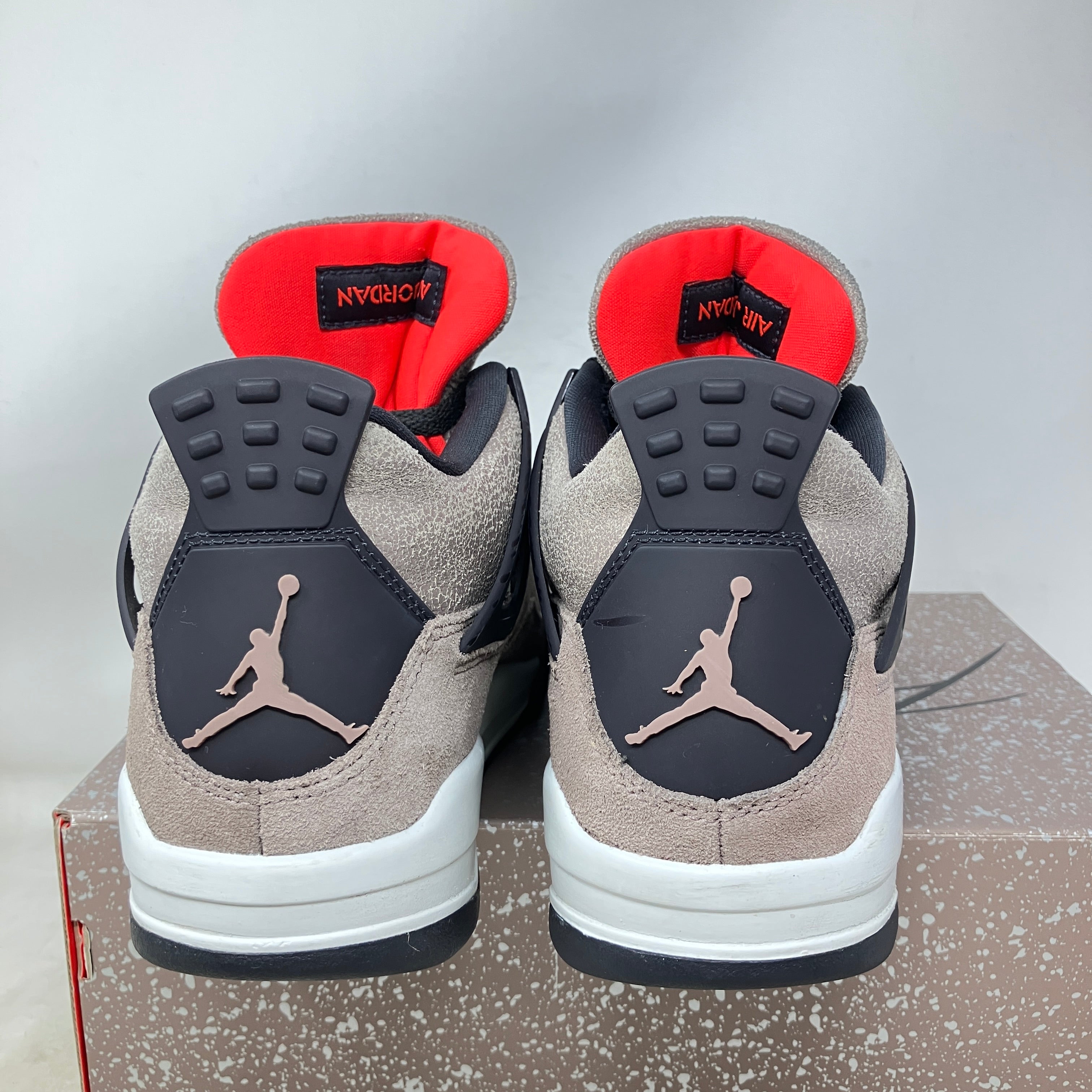 Jordan 4 Retro Taupe Haze