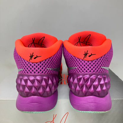 Nike Kyrie 1 Easter