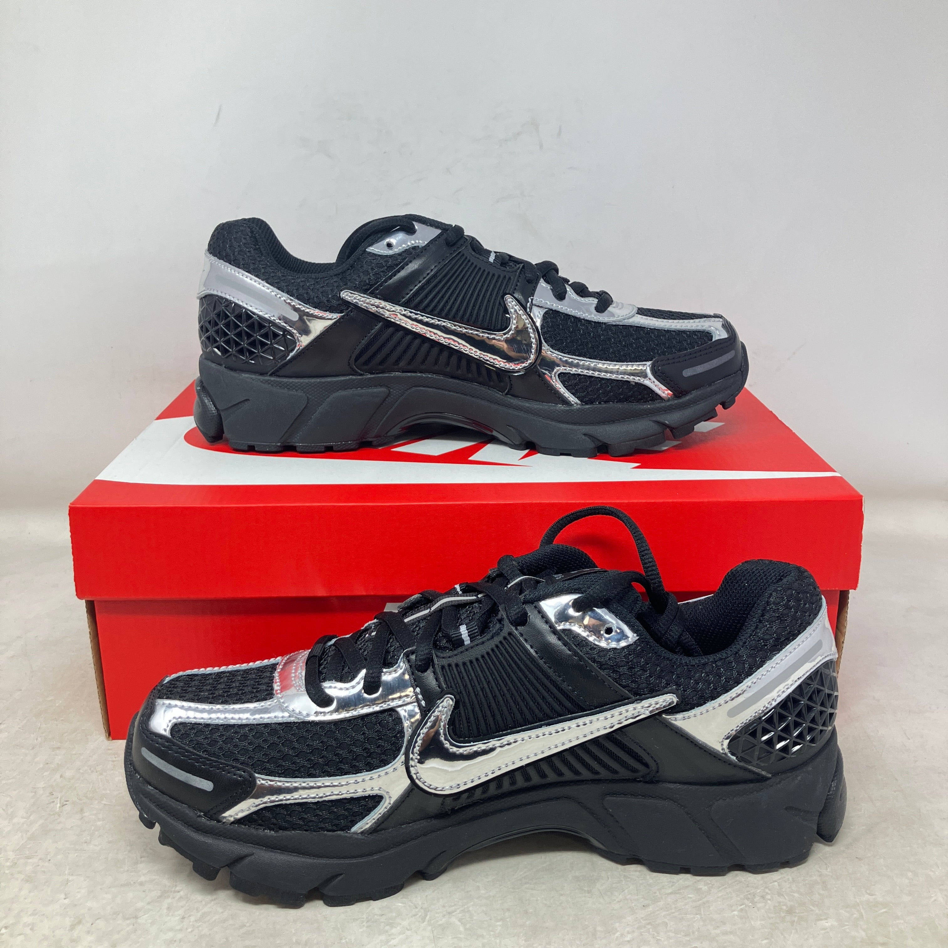 Nike Zoom Vomero 5 Black Chrome (Women's)